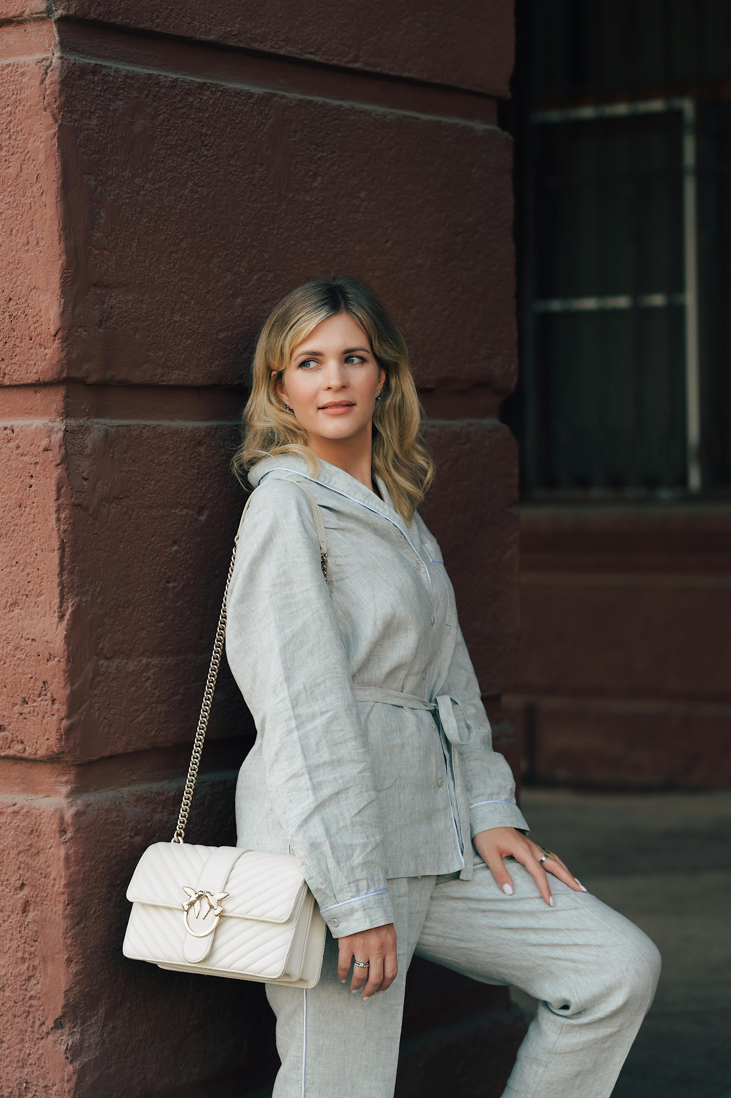 «Дочки матери». Выпускные альбомы в современном стиле | Казань