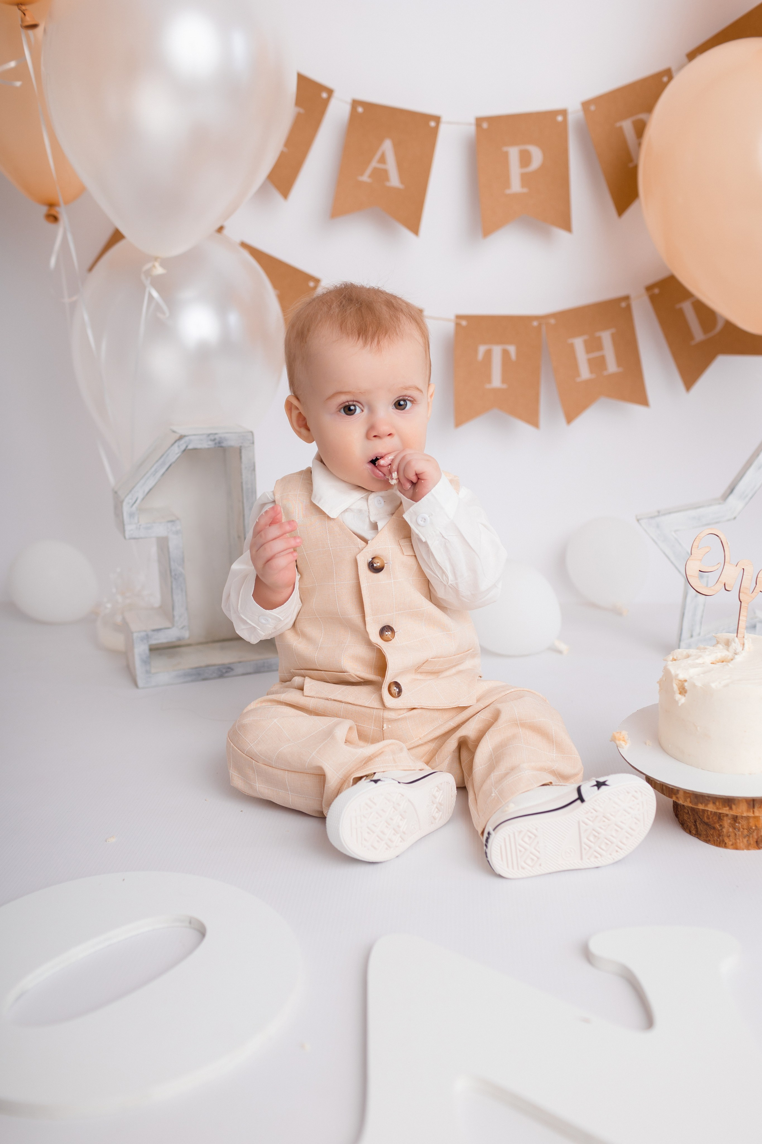 Годик стандарт. Newborn Фотограф в Твери