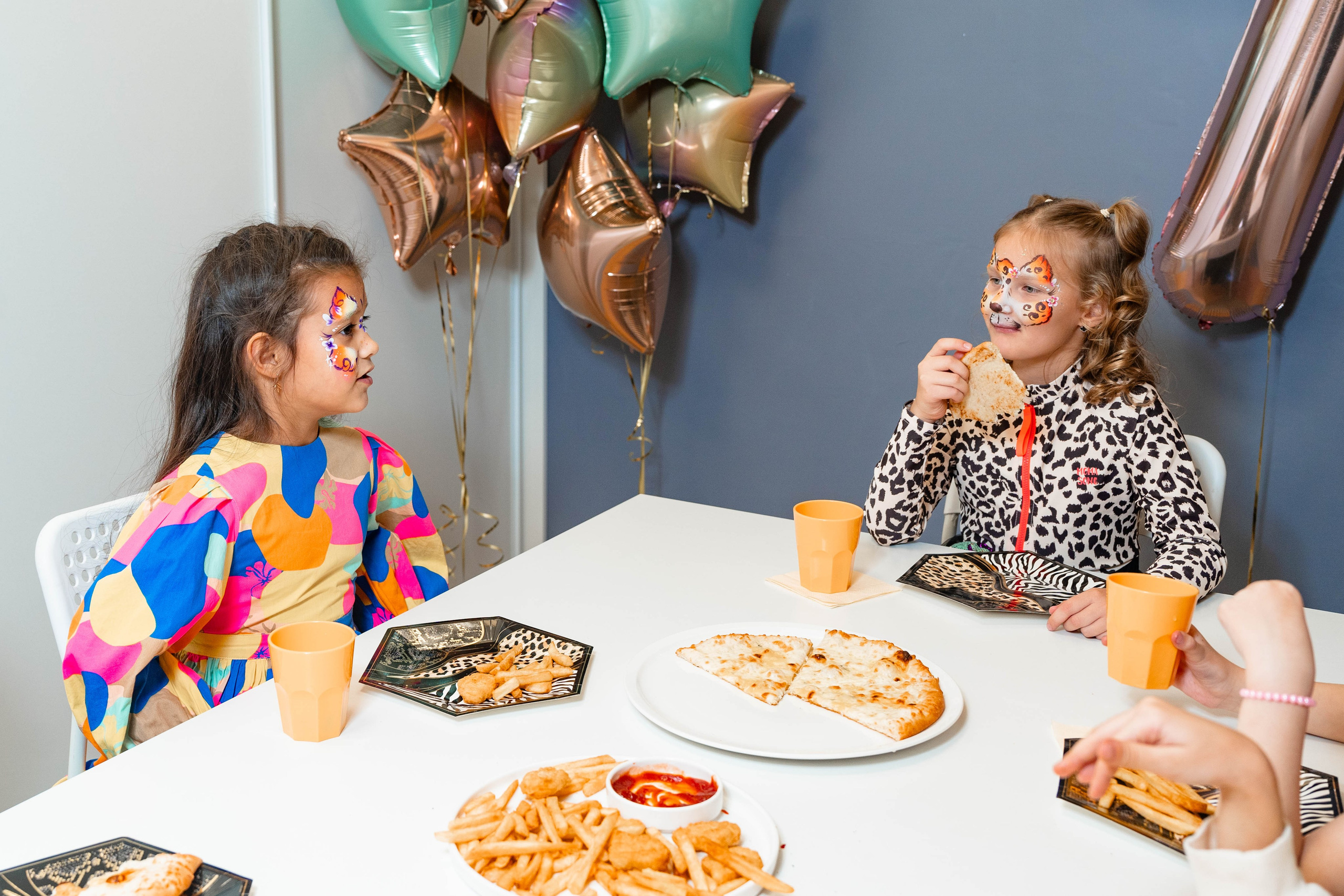 День Рождения Лауры в TiDi-клуб. Фотограф Никита Комаров