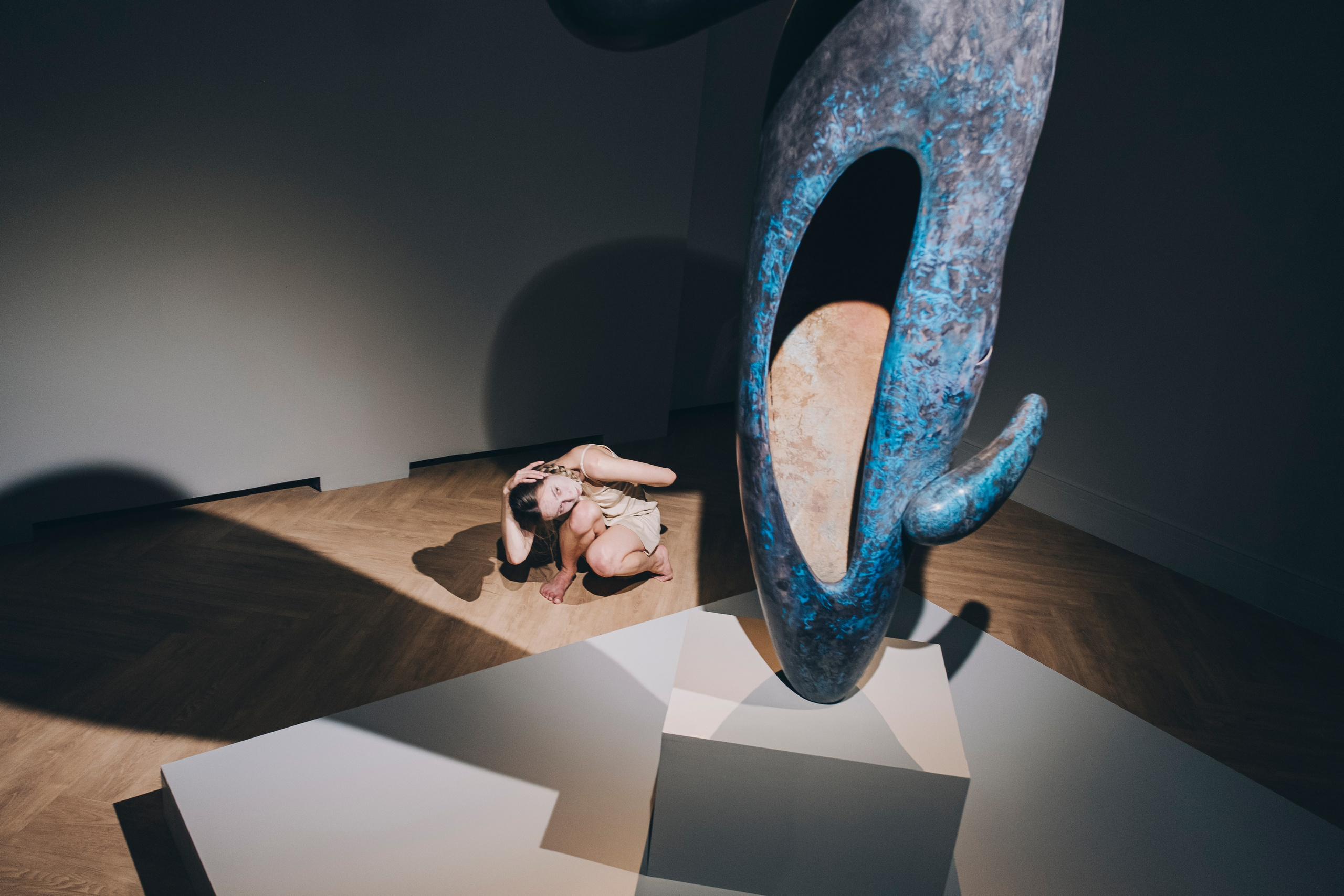 Перформанс в галерее. Фотограф в Иркутске Анна Мирошникова