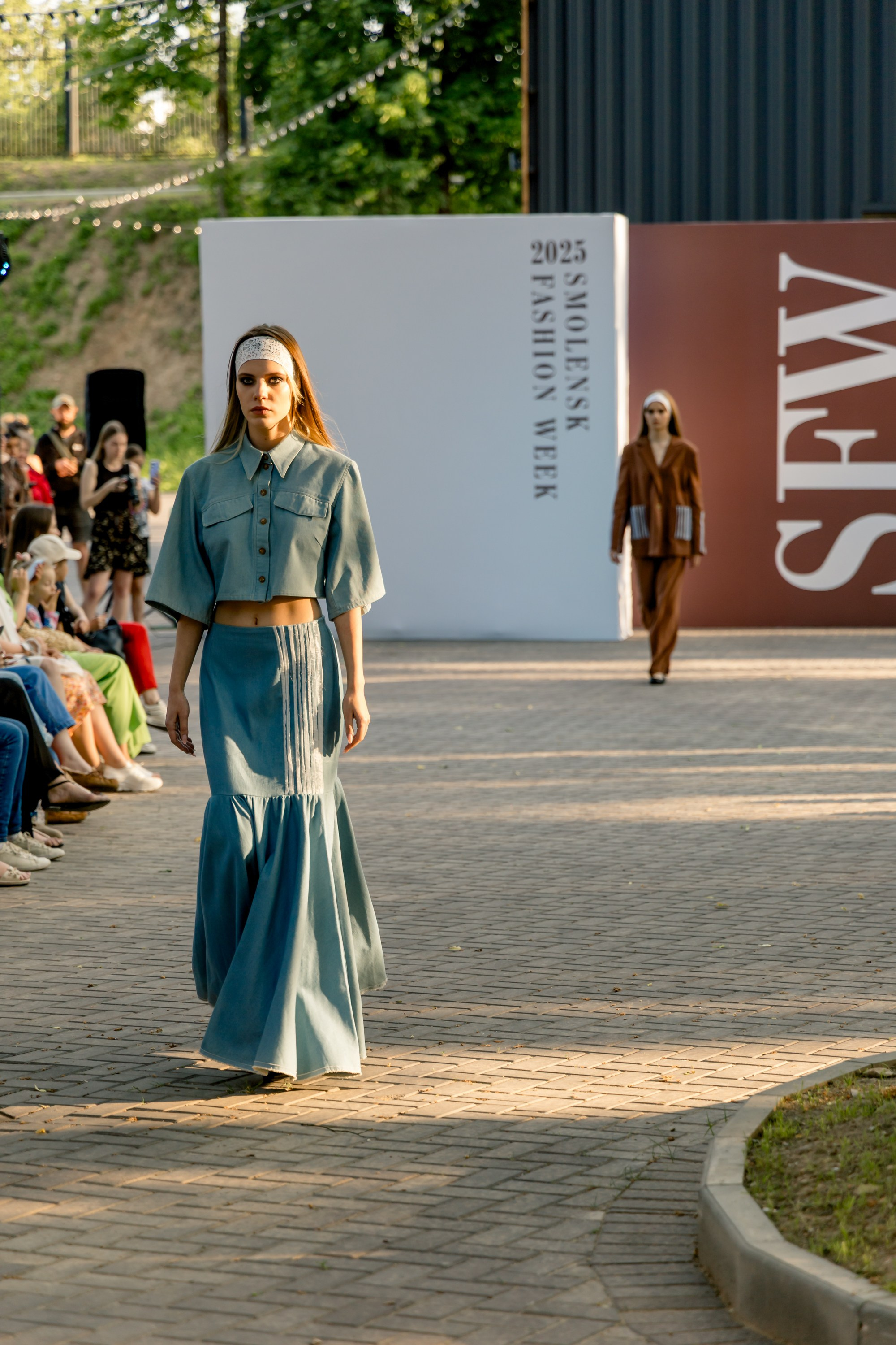 Smolensk Fashion Week 2025_показы_ДЕНЬ 1_ВЕЧЕРНИЙ ПОКАЗ_19:00. Главная