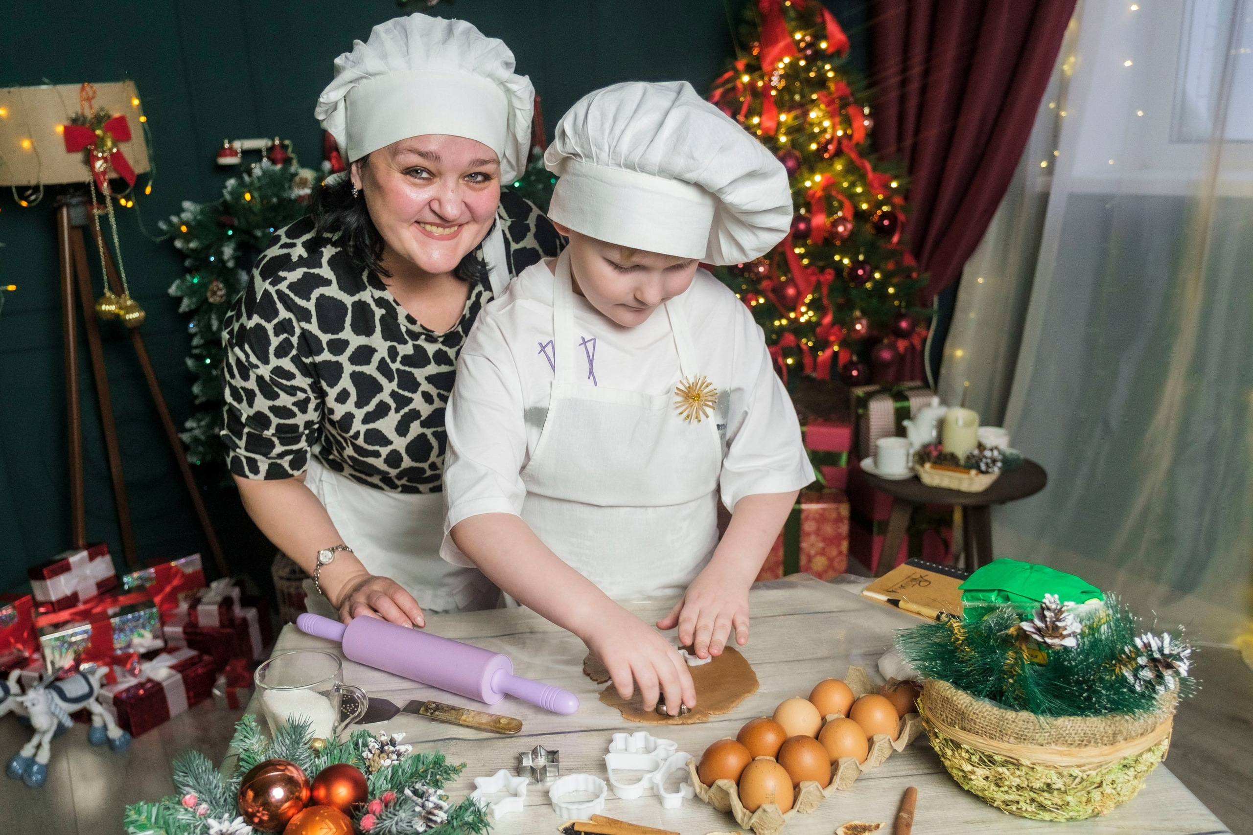 Фотосессия семейная новогоднее печенье