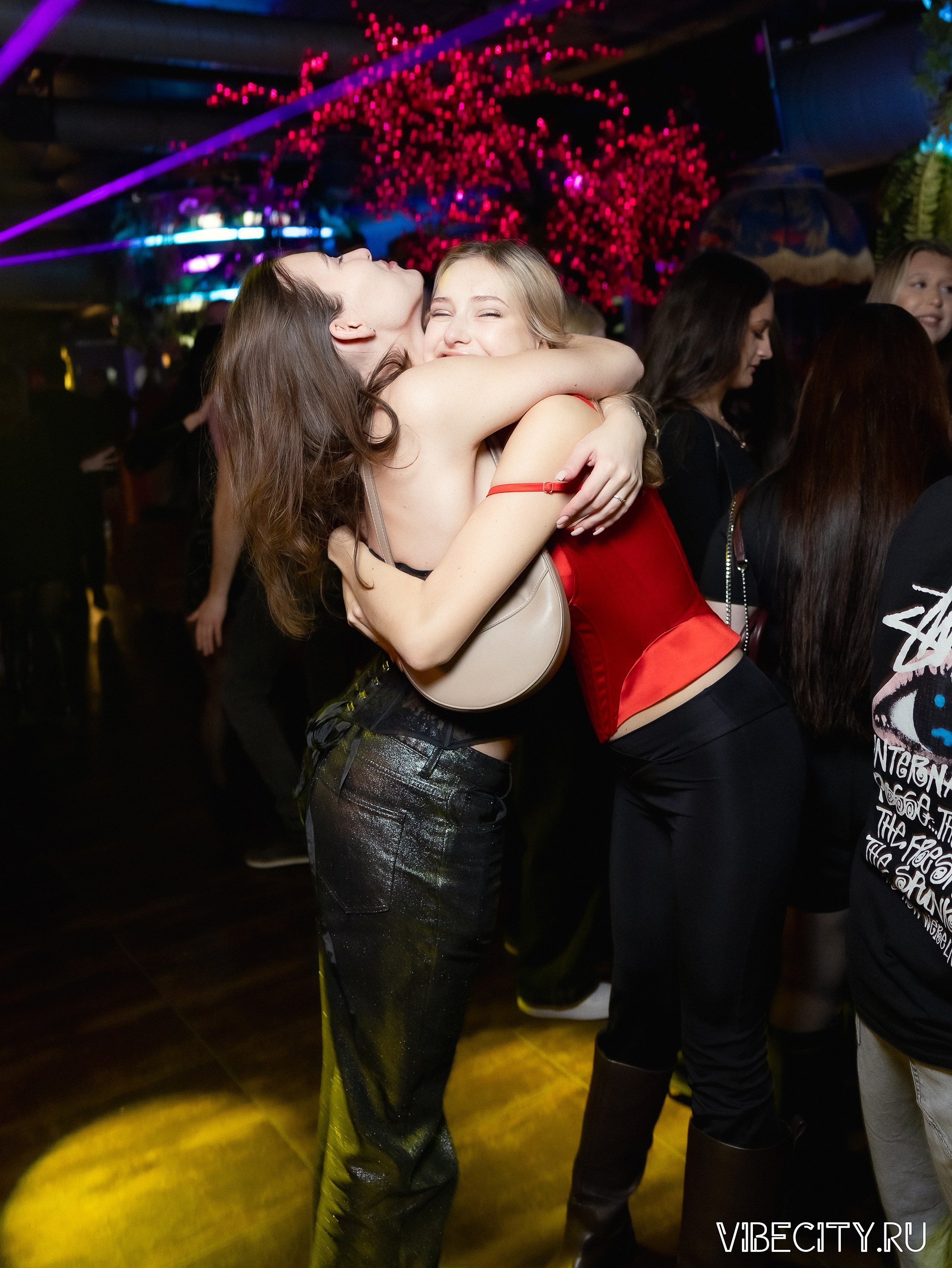 DOUBLE U. VIBECITY.RU Вайб Сити Ру Фоторепортажи Фотоотчеты Калининград