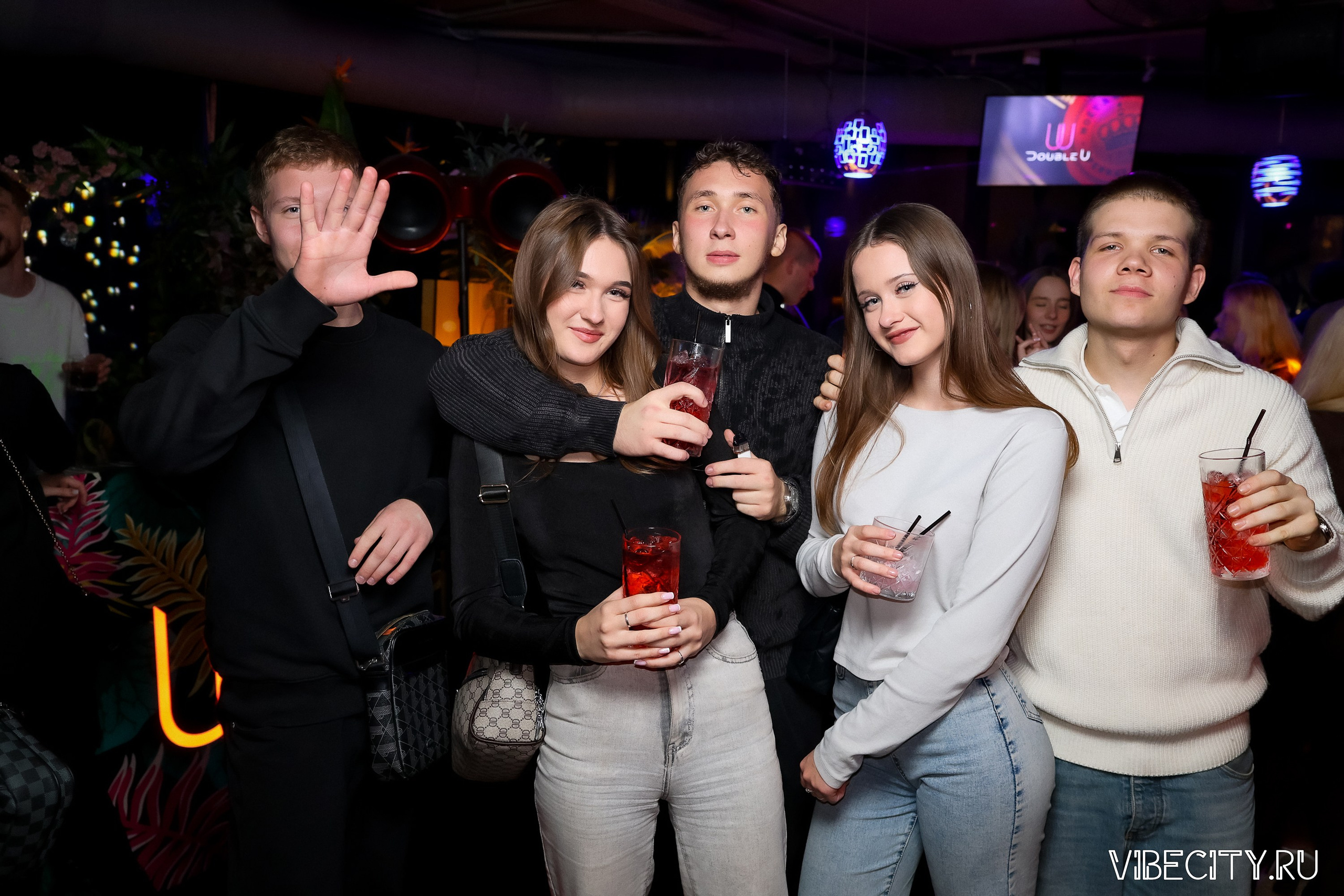 DOUBLE U. VIBECITY.RU Вайб Сити Ру Фоторепортажи Фотоотчеты Калининград