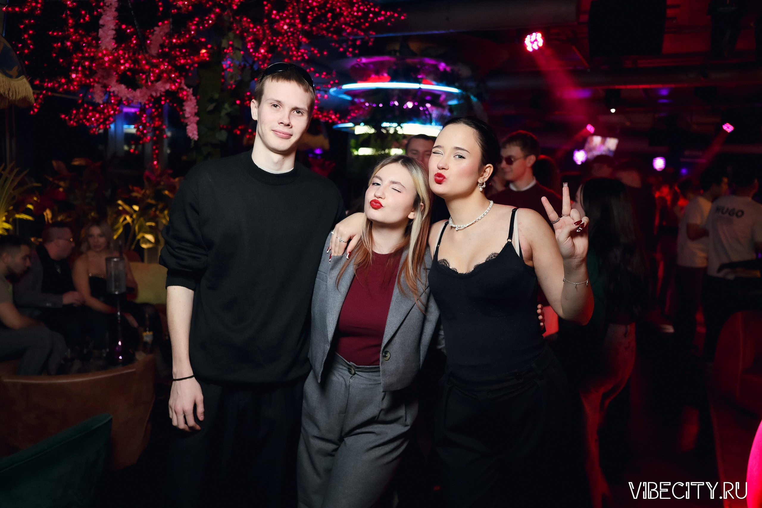 DOUBLE U. VIBECITY.RU Вайб Сити Ру Фоторепортажи Фотоотчеты Калининград