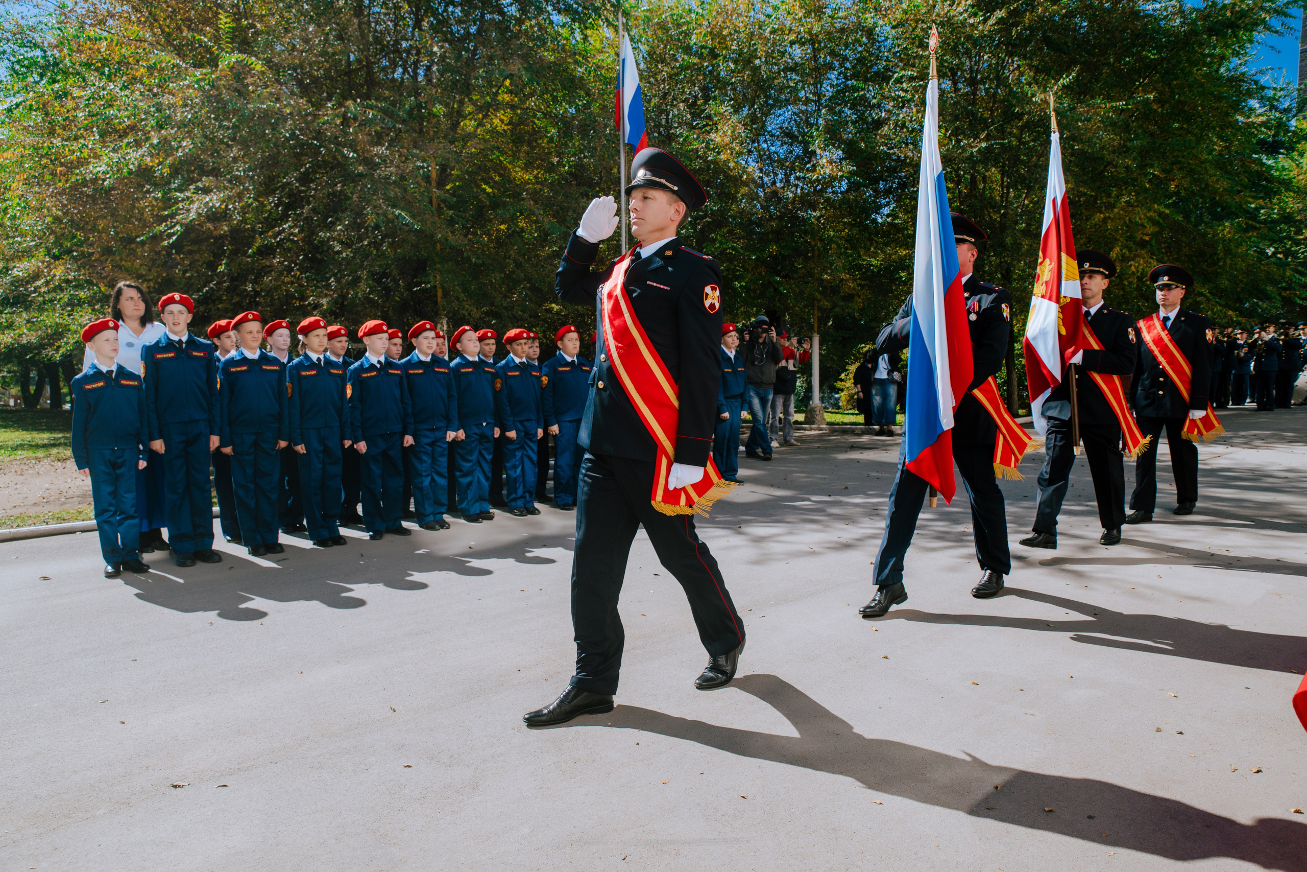 Кадетский класс — школа № 1. Фотограф Ярмишко Дарья. Выпускные фотокниги