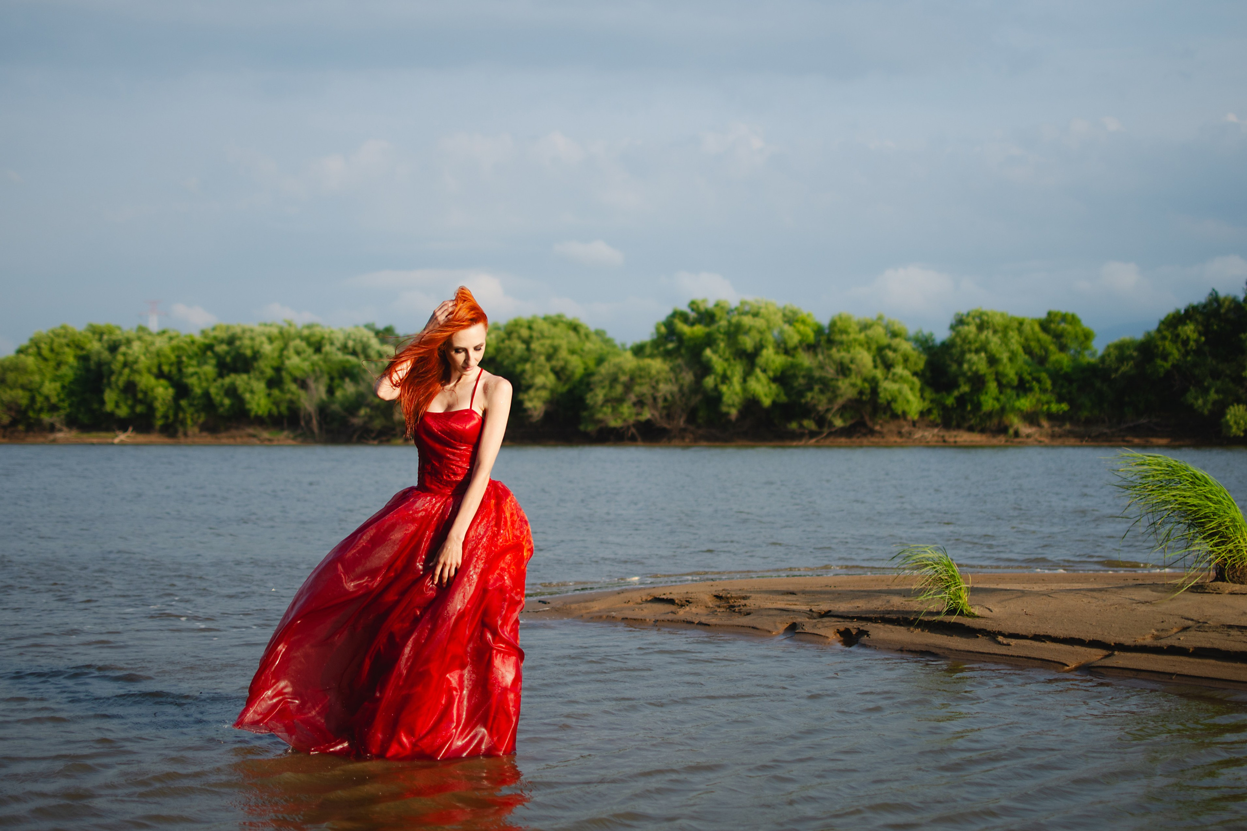 Фотосессия на берегу реки. Модель Анна. Фотограф в Хабаровске