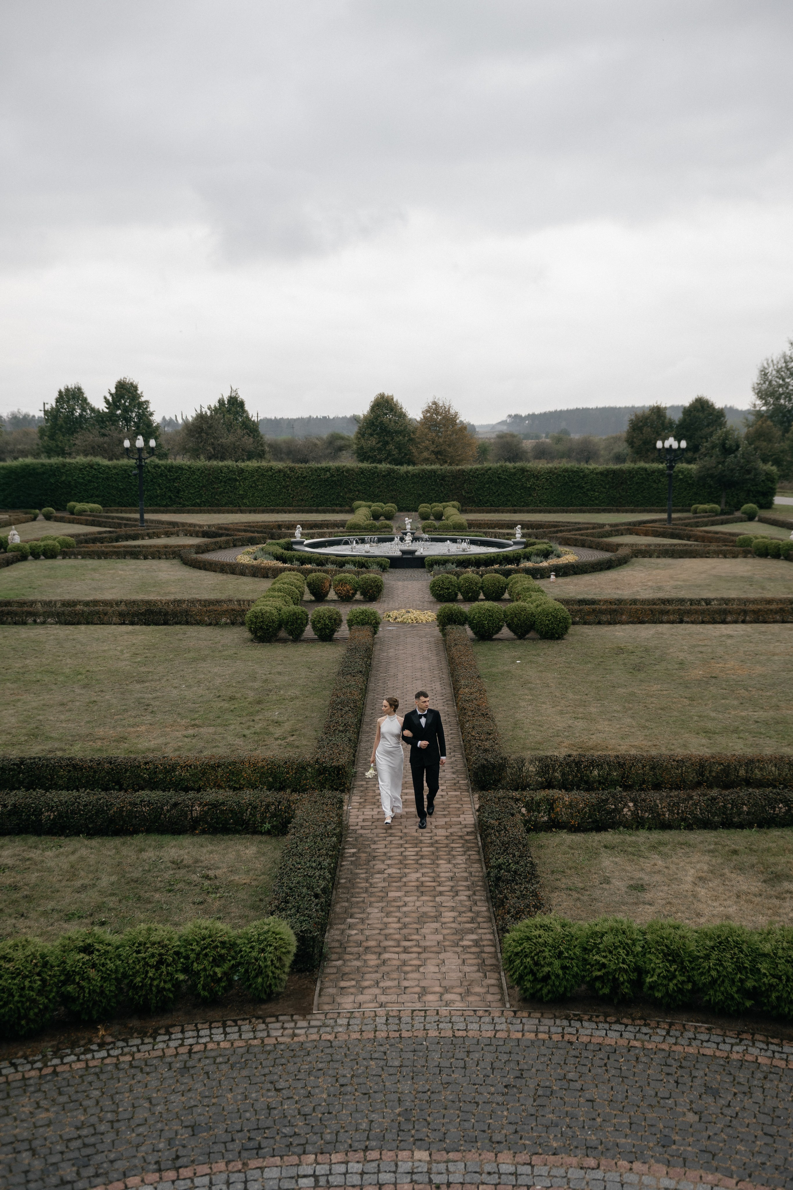 Wedding day in Martinique Bar. Wedding PHOTOGRAPHER Andrew Vnukov