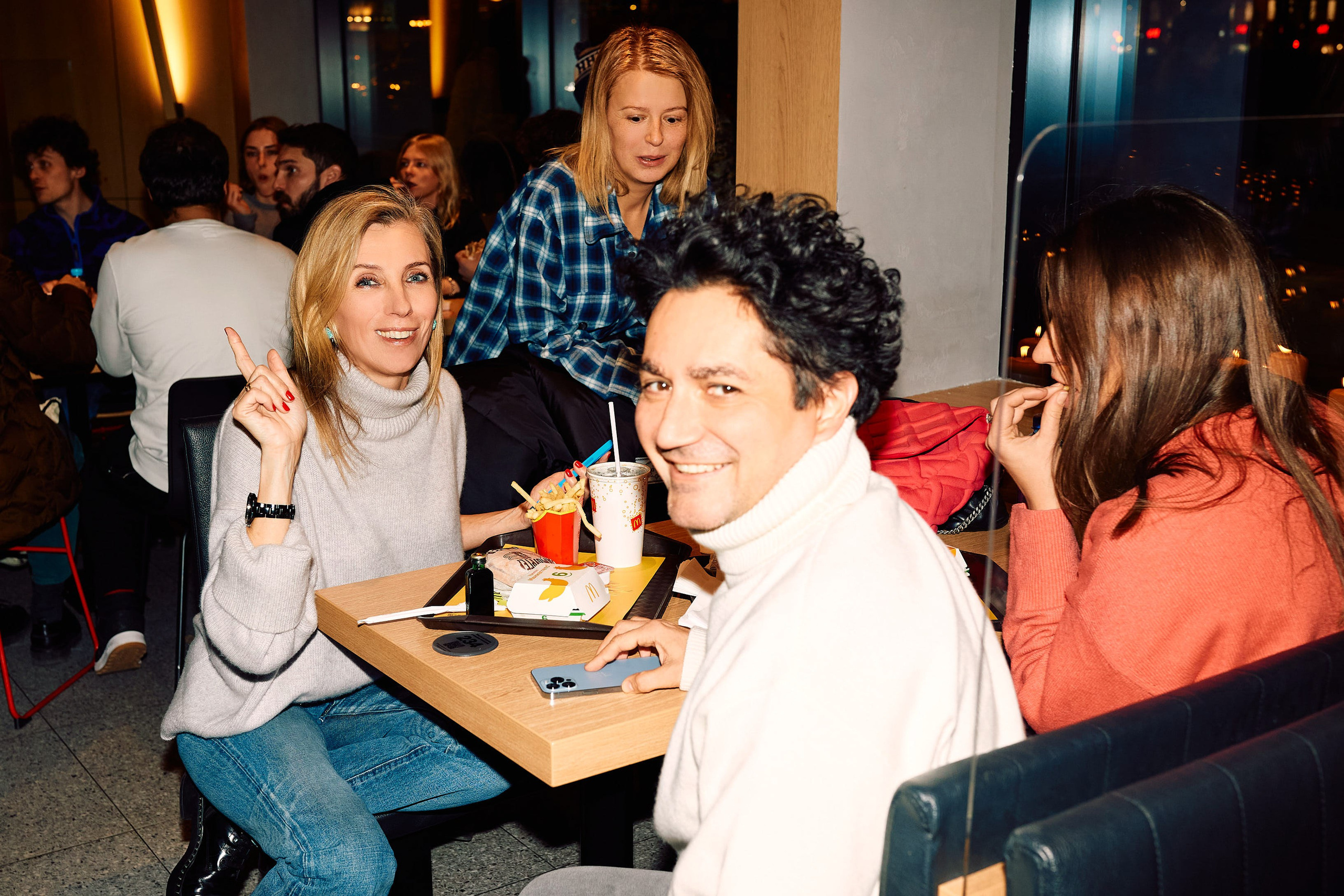 Макдональдс. Всё включено. Дмитрий Смирнов. Фотография, дизайн