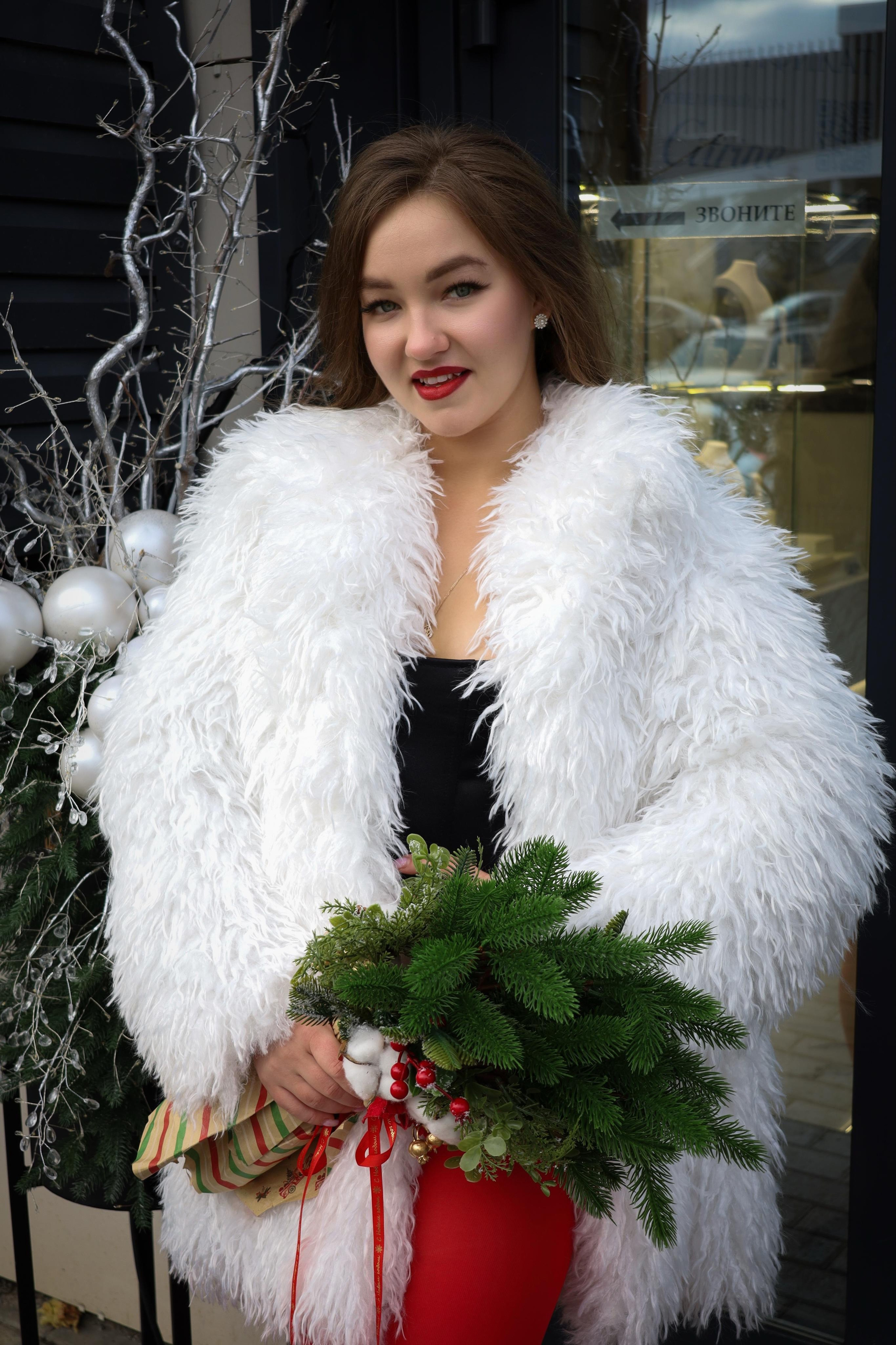 Женские уличные фотосъемки. Фотограф-ретушер Екатерина Стародубцева