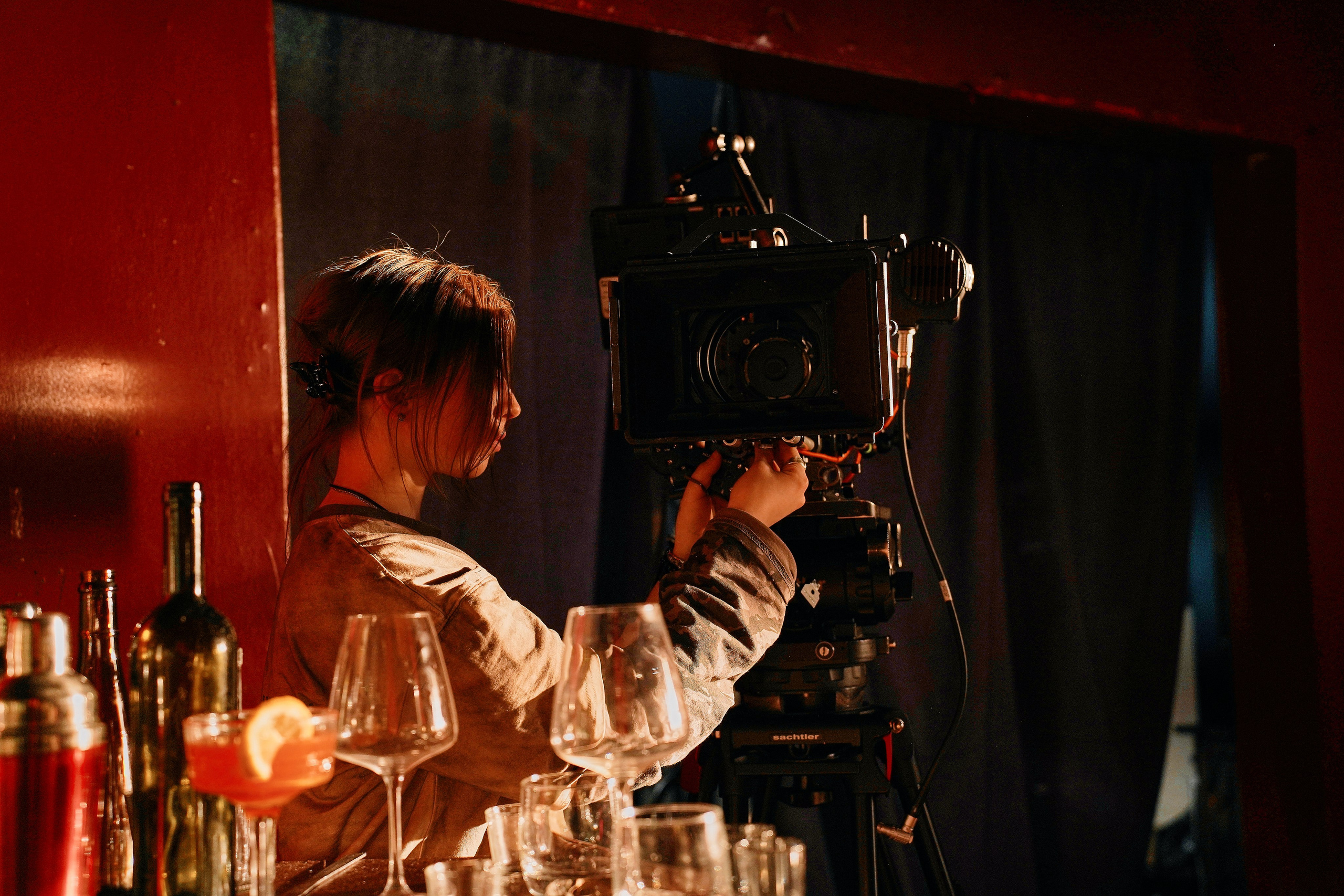 БЭКИ со съемок. Фотограф