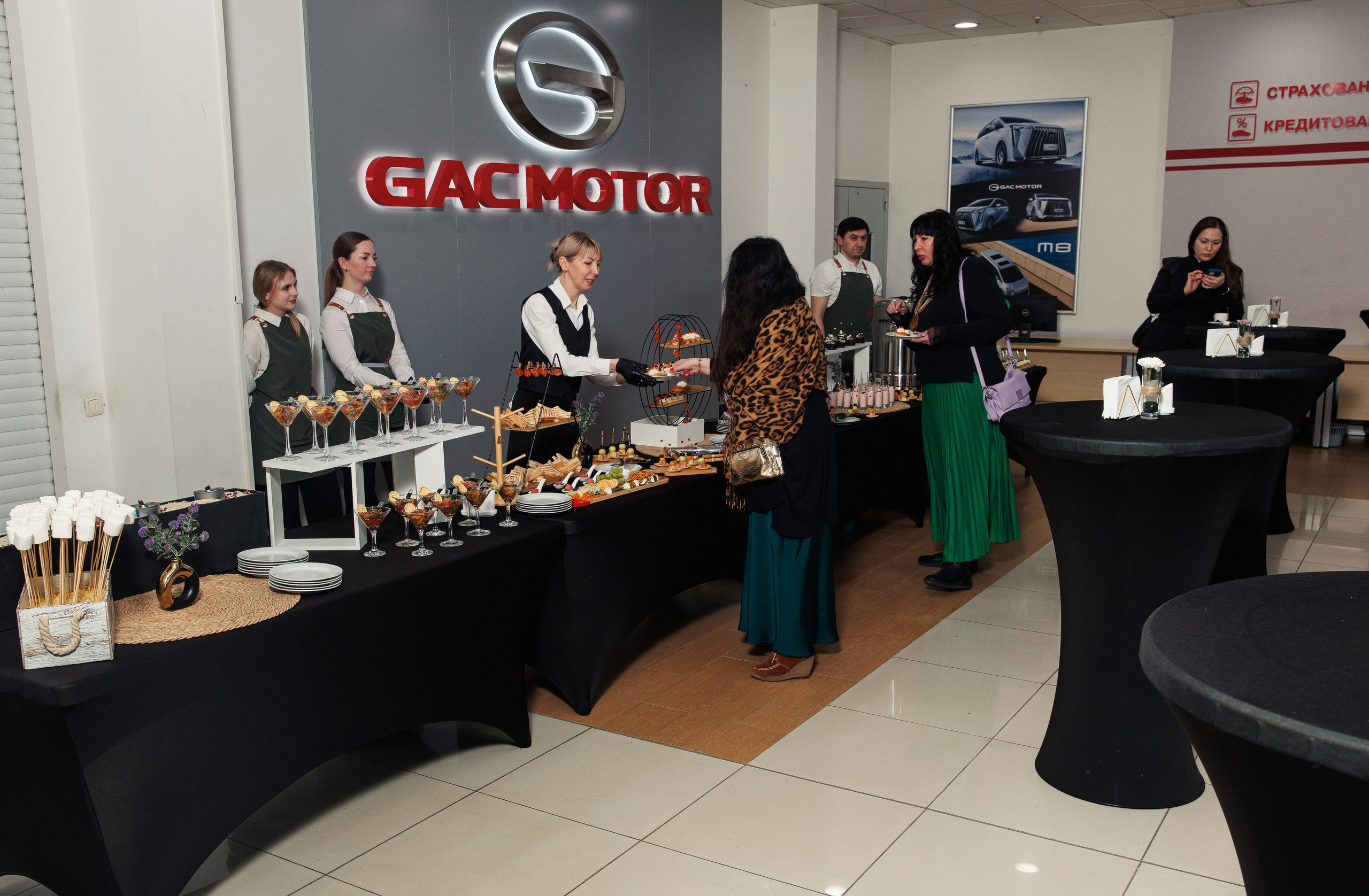 Презентация новой Toyota RAV4. Репортажный и свадебный фотограф в Уфе Павел Кожевников