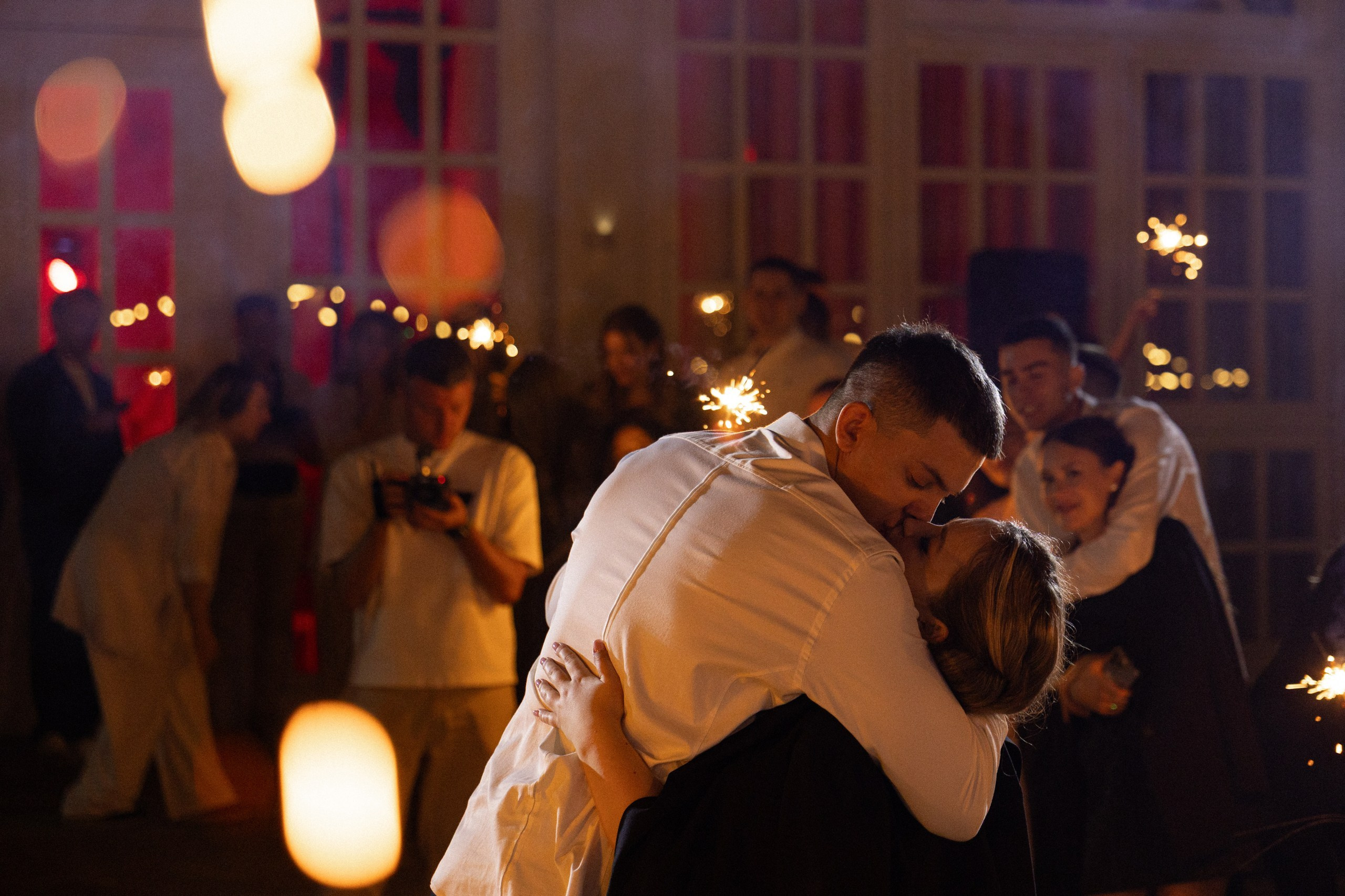 Сентябрь 2025. Бюджет 1.4 млн (70 гостей). Организатор свадеб в Ростове-на-Дону