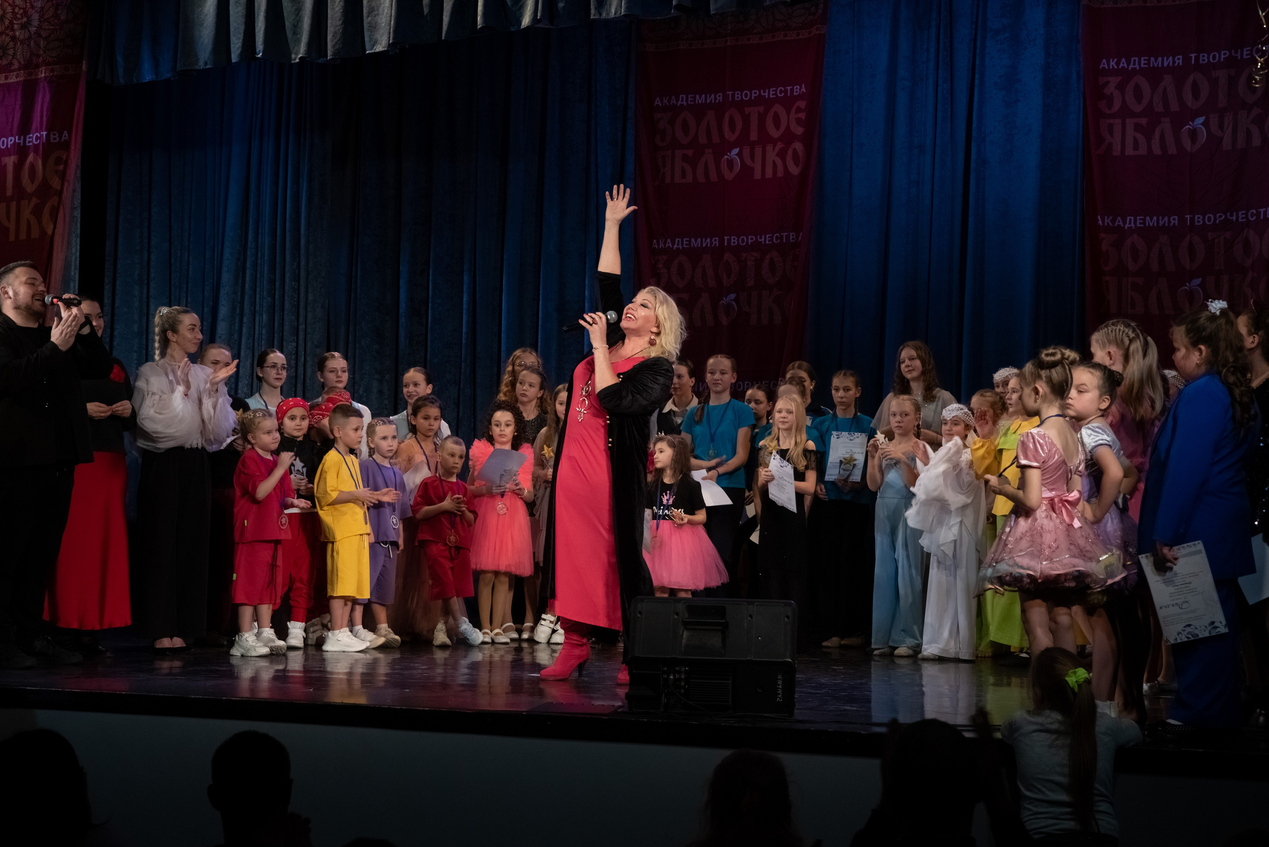 7 декабря, г. Выборг. Золотое яблочко