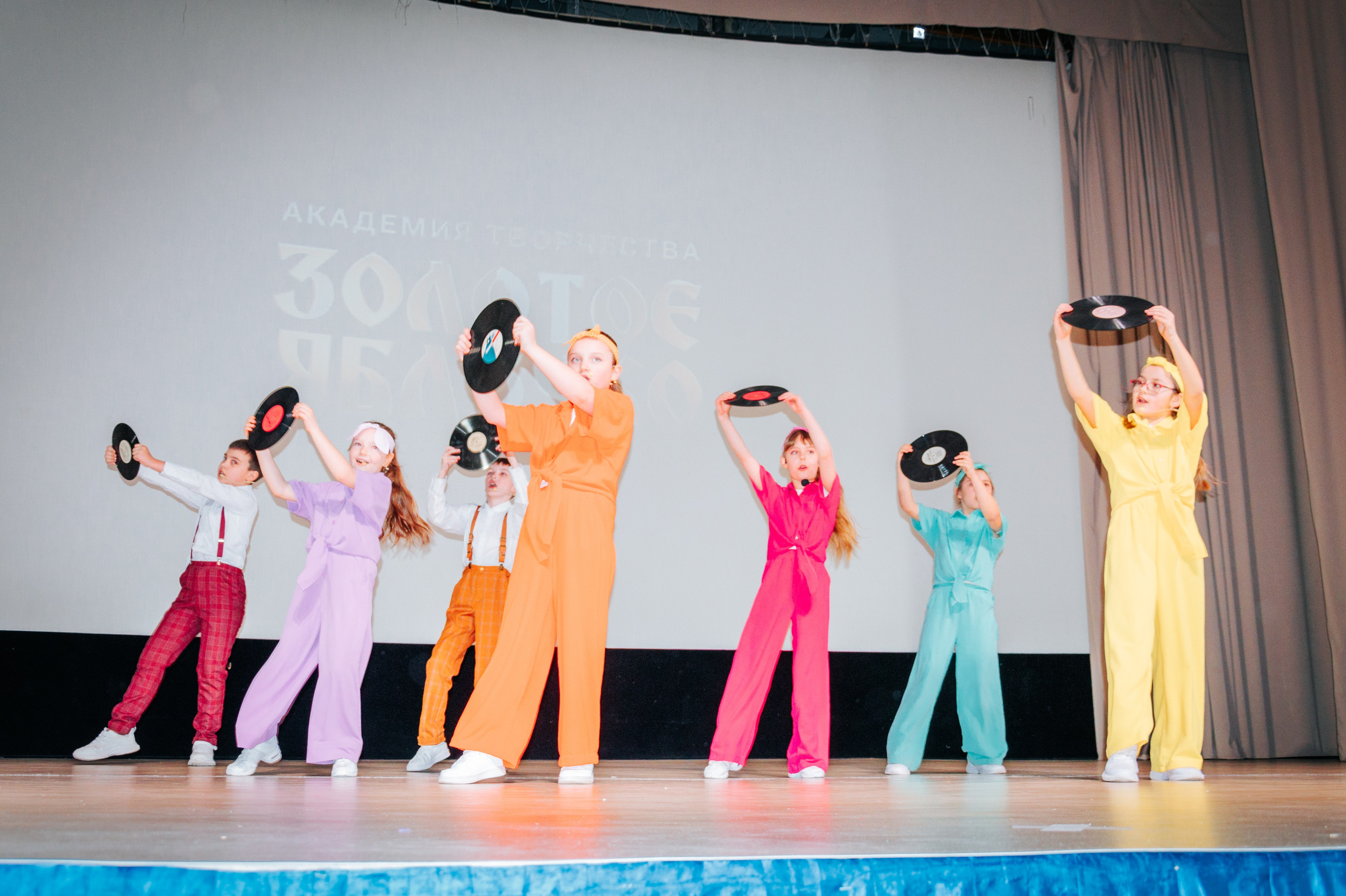 16 марта, г. Суздаль. Золотое яблочко