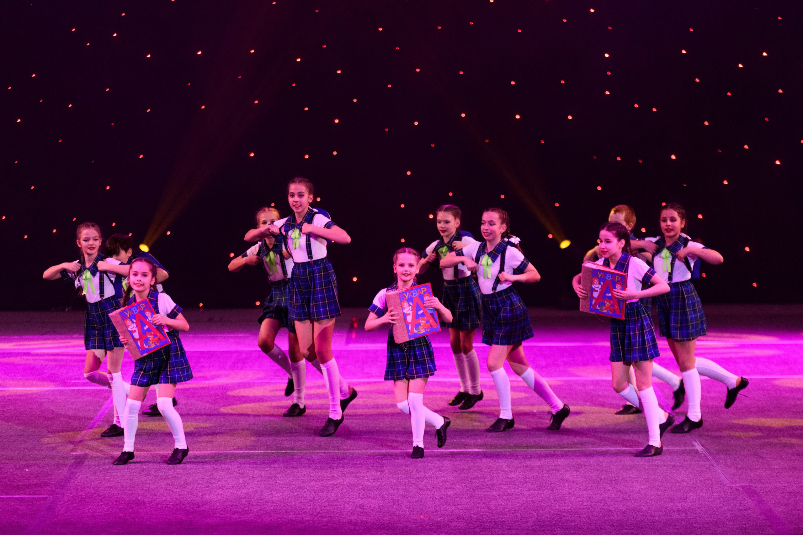 6 мая, концерт 10 лет, Сибур Арена, г. Санкт-Петербург. Золотое яблочко