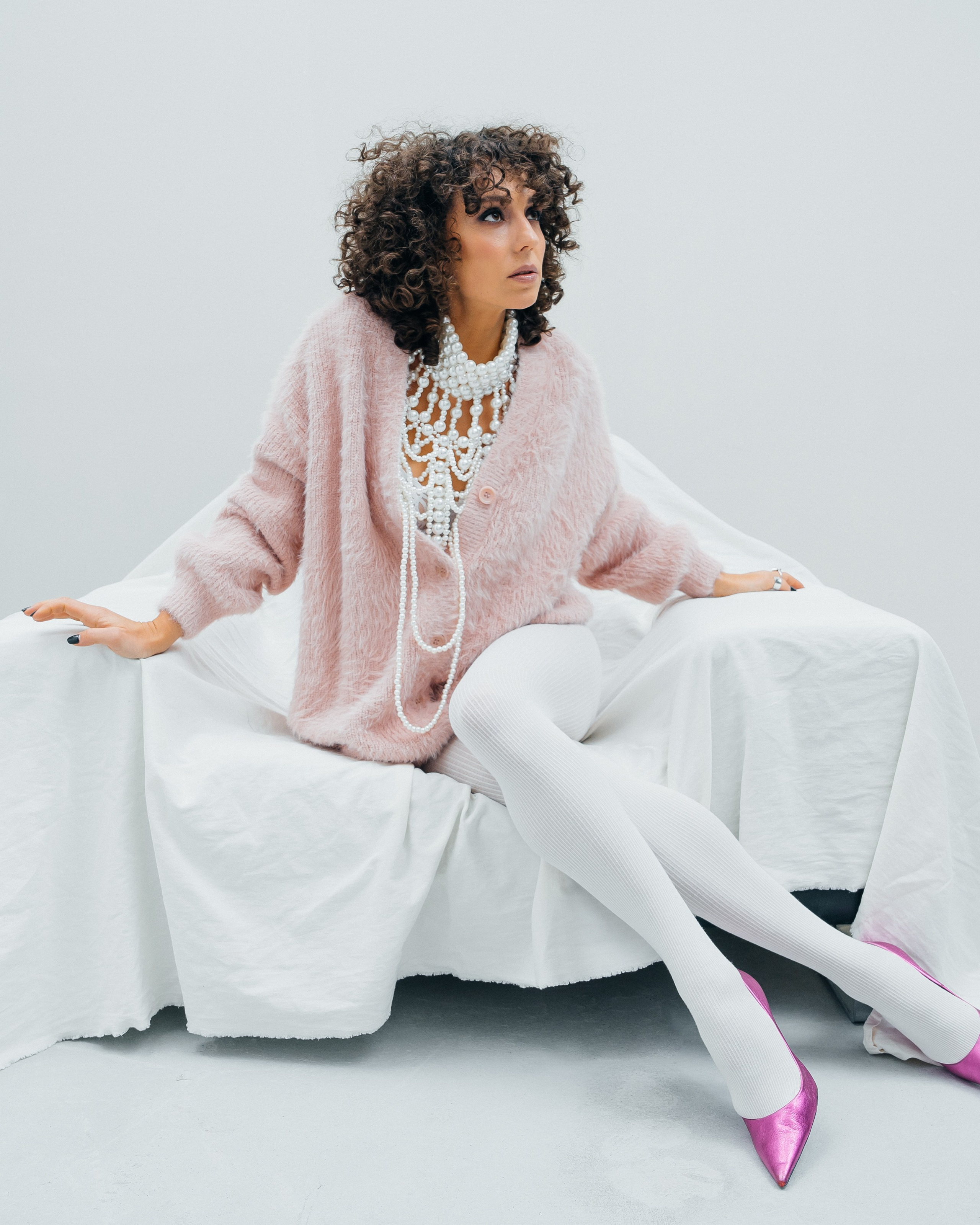 Фотосессия в студии Сочи. Отельный интерьерный фотограф Сочи