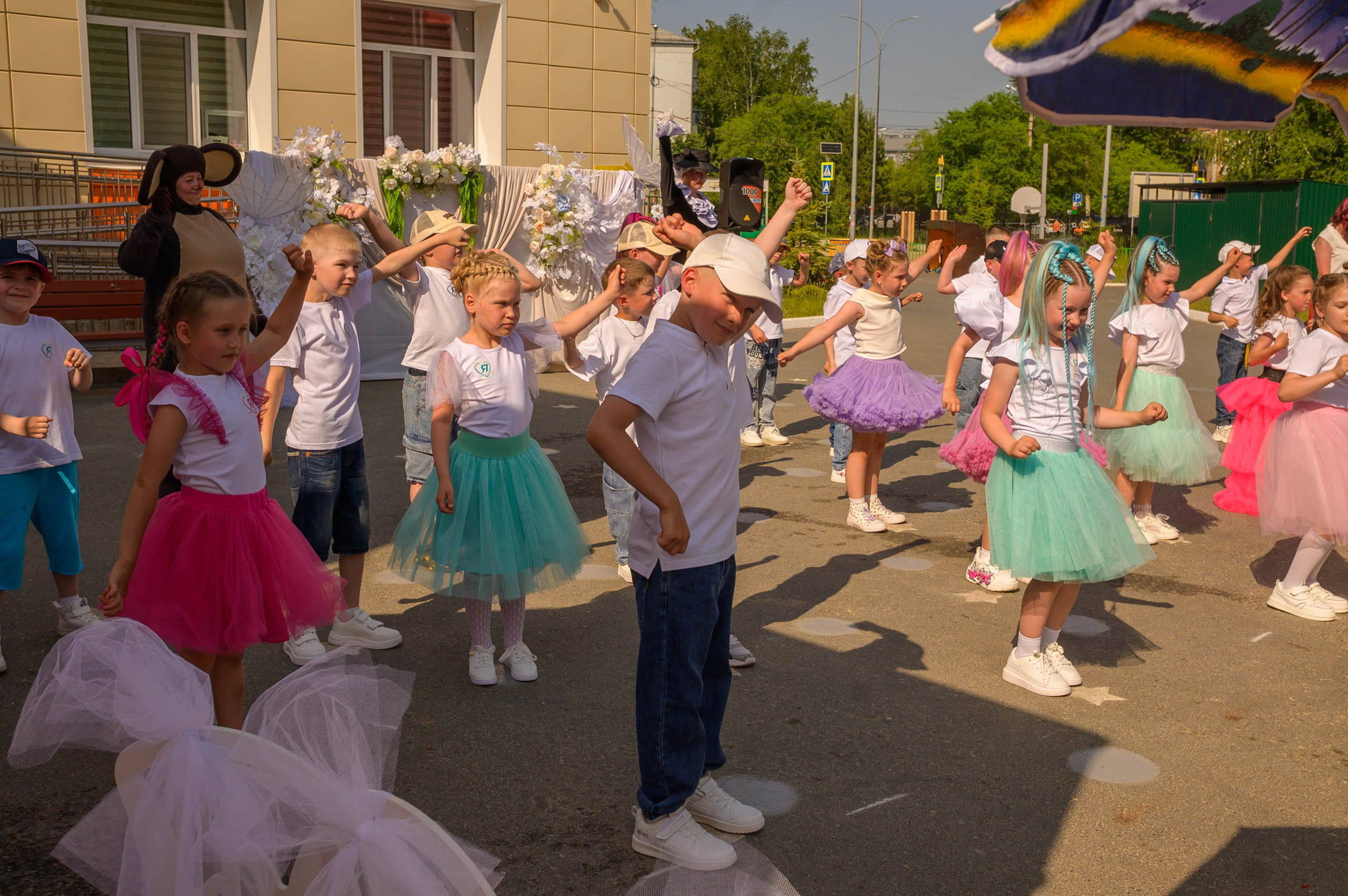 Репортаж выпускного группа «Фантазёры» 3 садик. Фотограф новорожденных, семейный детский в Тюмени Татьяна Морозова