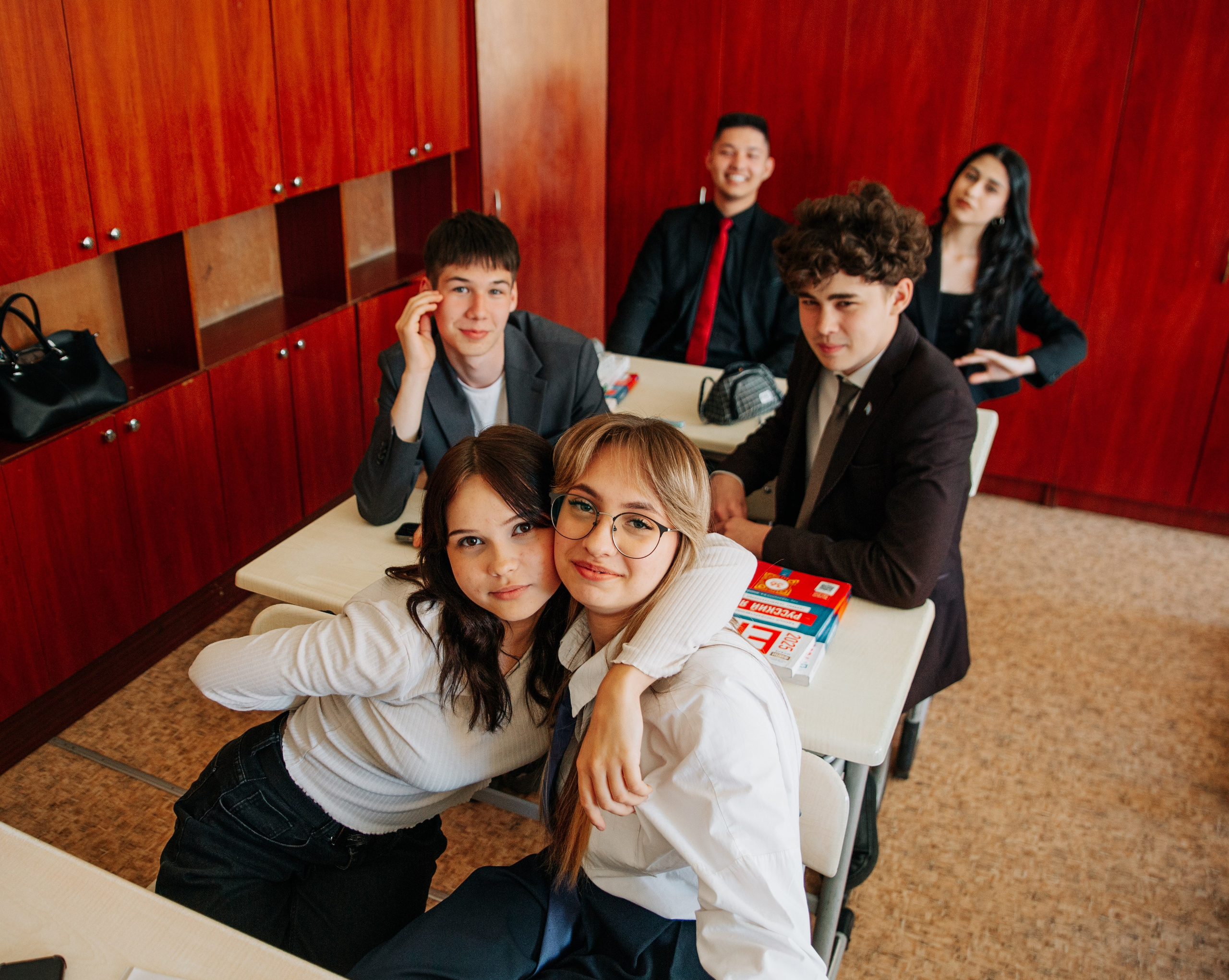 Гимназия для одаренных детей (Танковое). Фотограф в Крыму