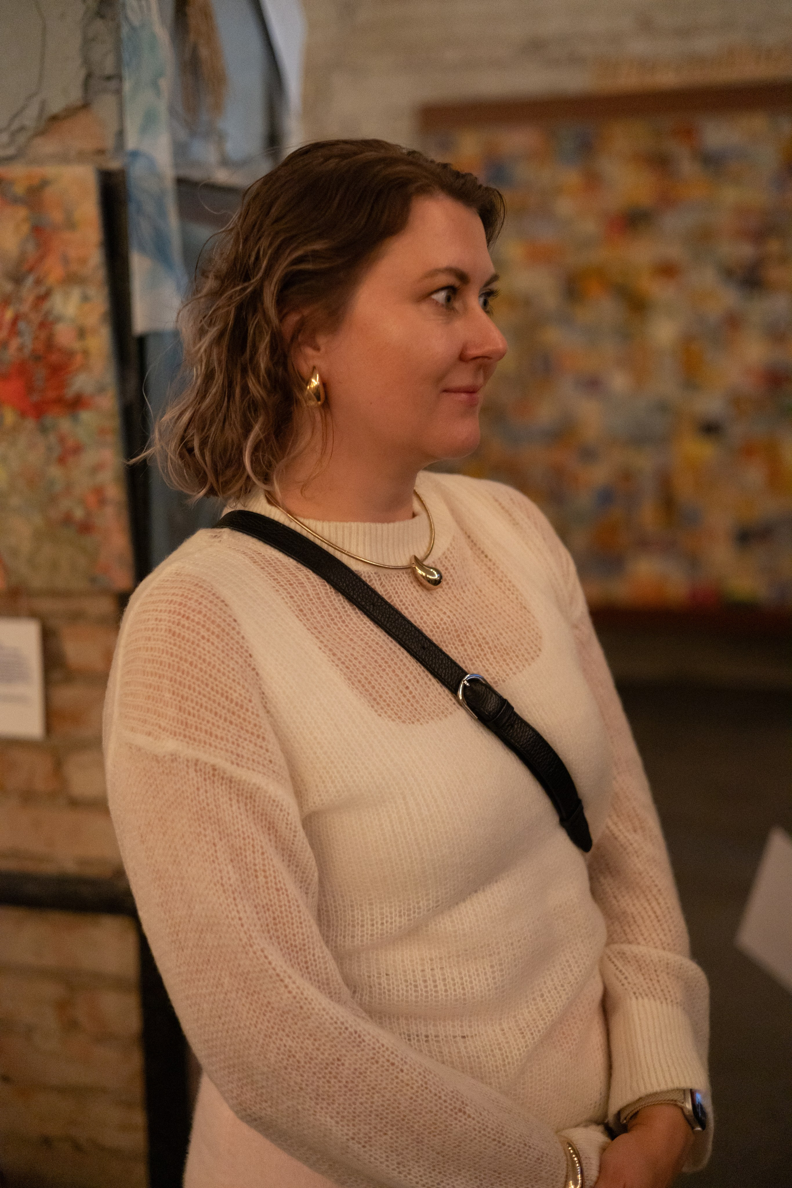 Выставка «АНГЕЛЫ МИРА». Фотограф Красноярск съемки лавстори, фотосессия в студии, портретная съемка, творческие фотосессии