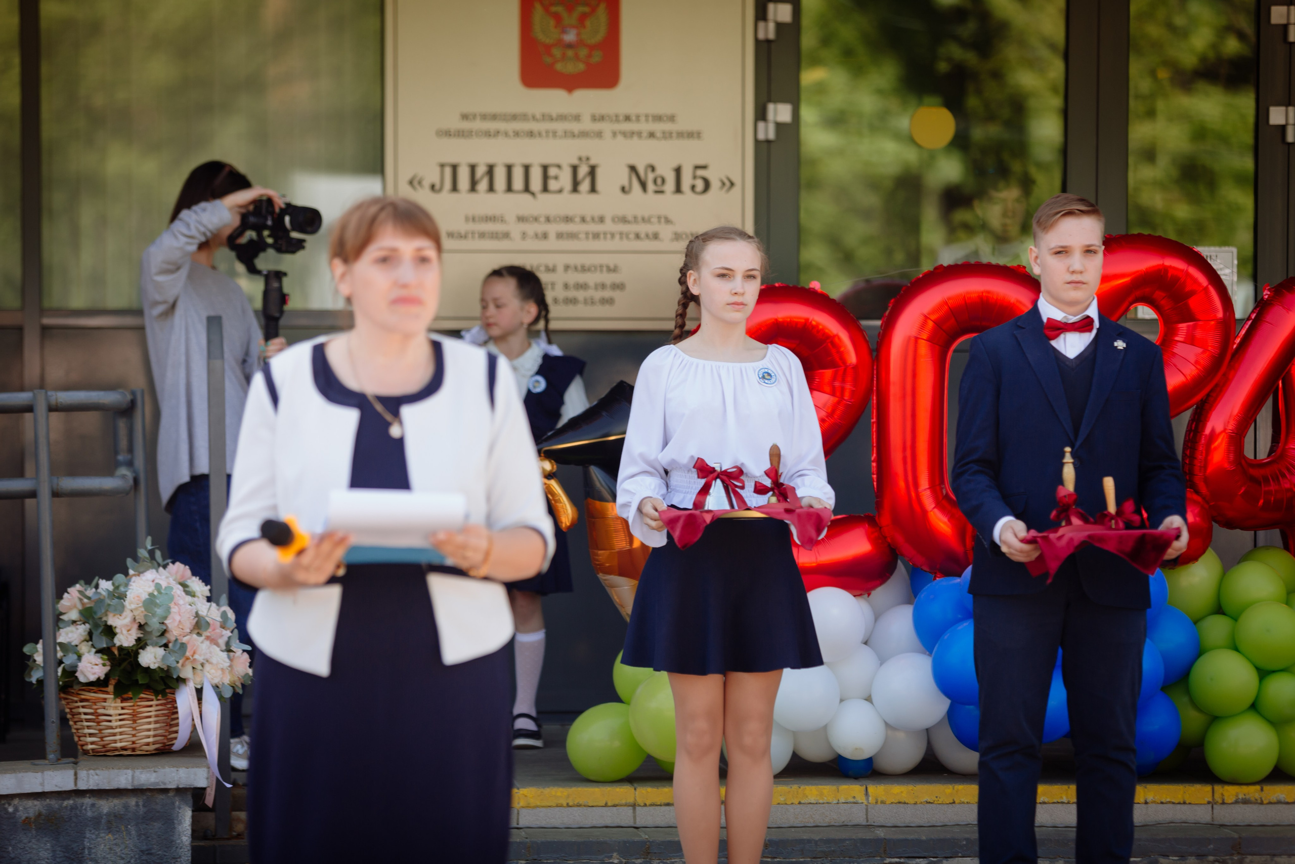 Последний звонок 2024 (2 часа фотосъемки). Профессиональный фотограф Надежда Антонова