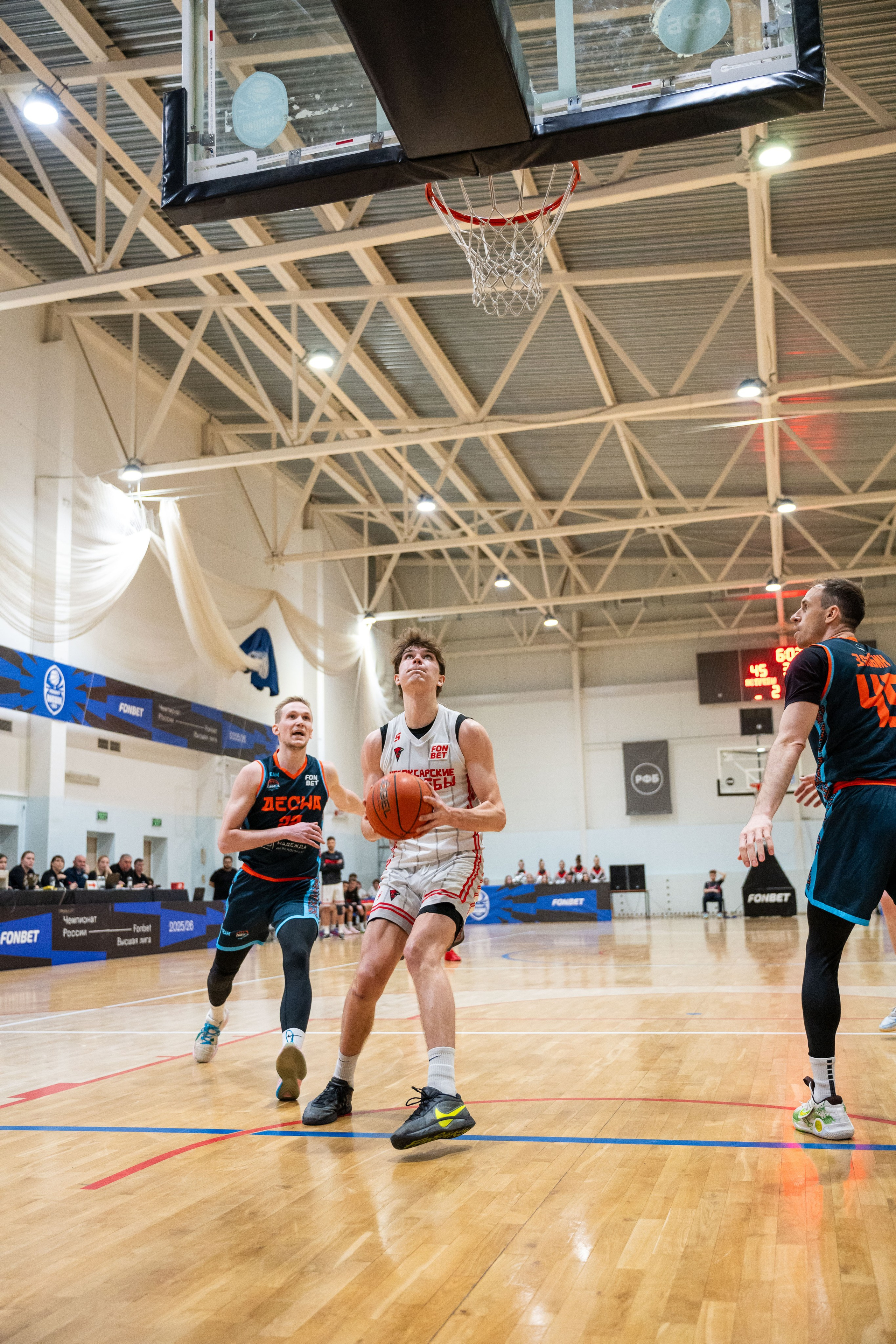 20.03.2026 Баскетбол Ястребы-Десна. Меня зовут Михайлов Сергей, занимаюсь фото и видео г. Чебоксарах