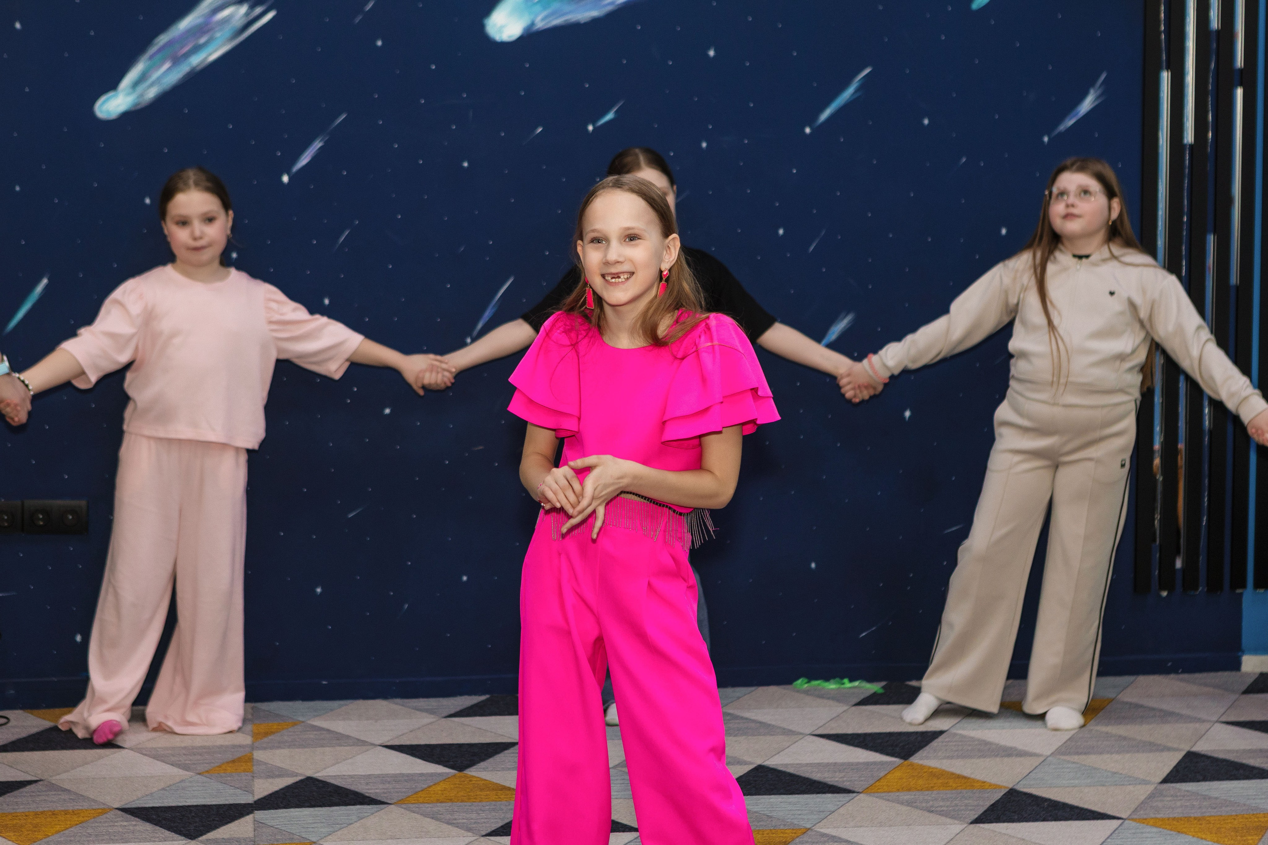 День рождения в Галактике. Фотограф в Красноярске по выгодной цене