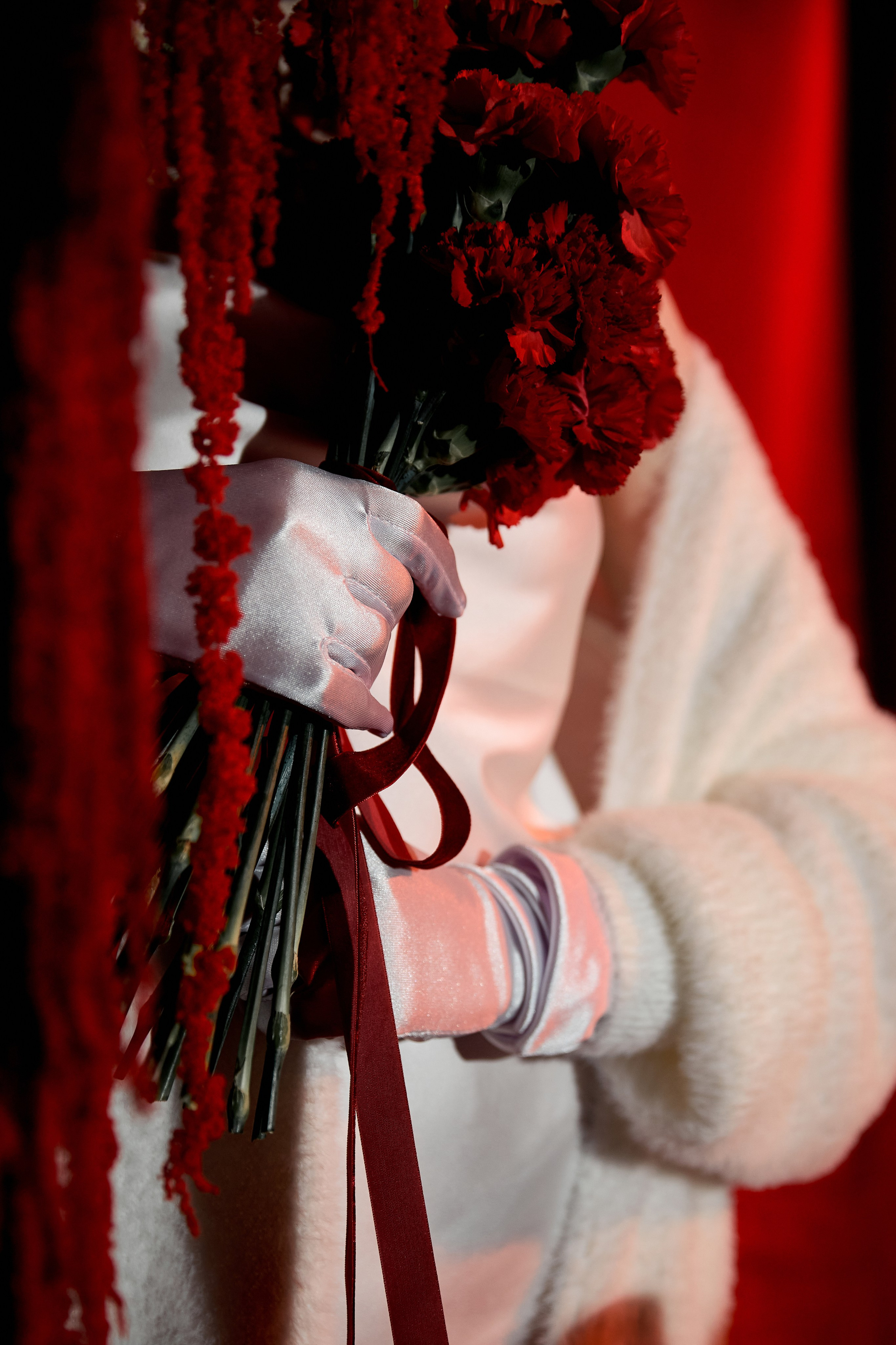 Red. Свадебный фотограф в Красноярске Владимир Ятмасов