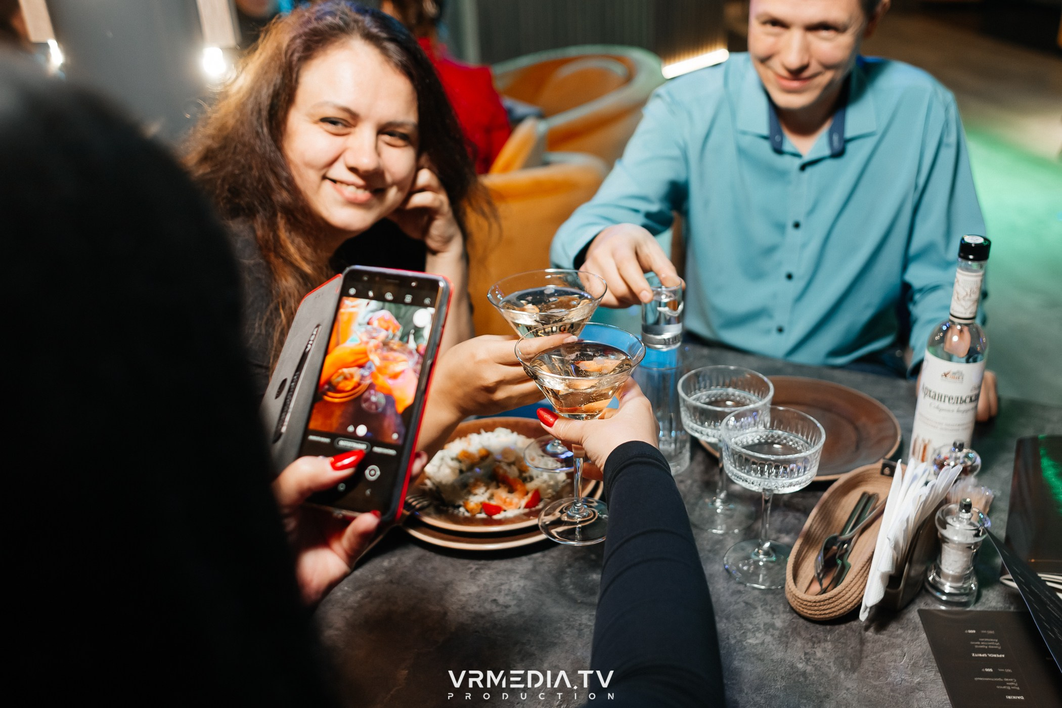 Открытие караоке-зала в «Империи»