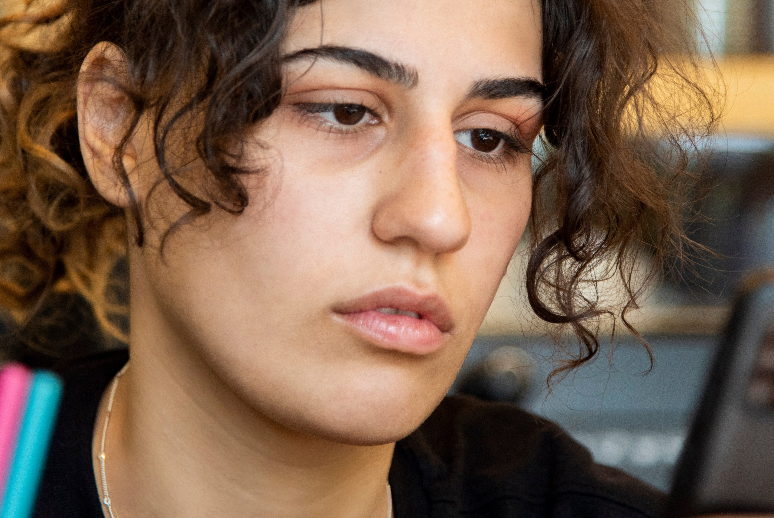 девушка, кудри, армянка, брюнетка, бармен, посёлок Лазоревское