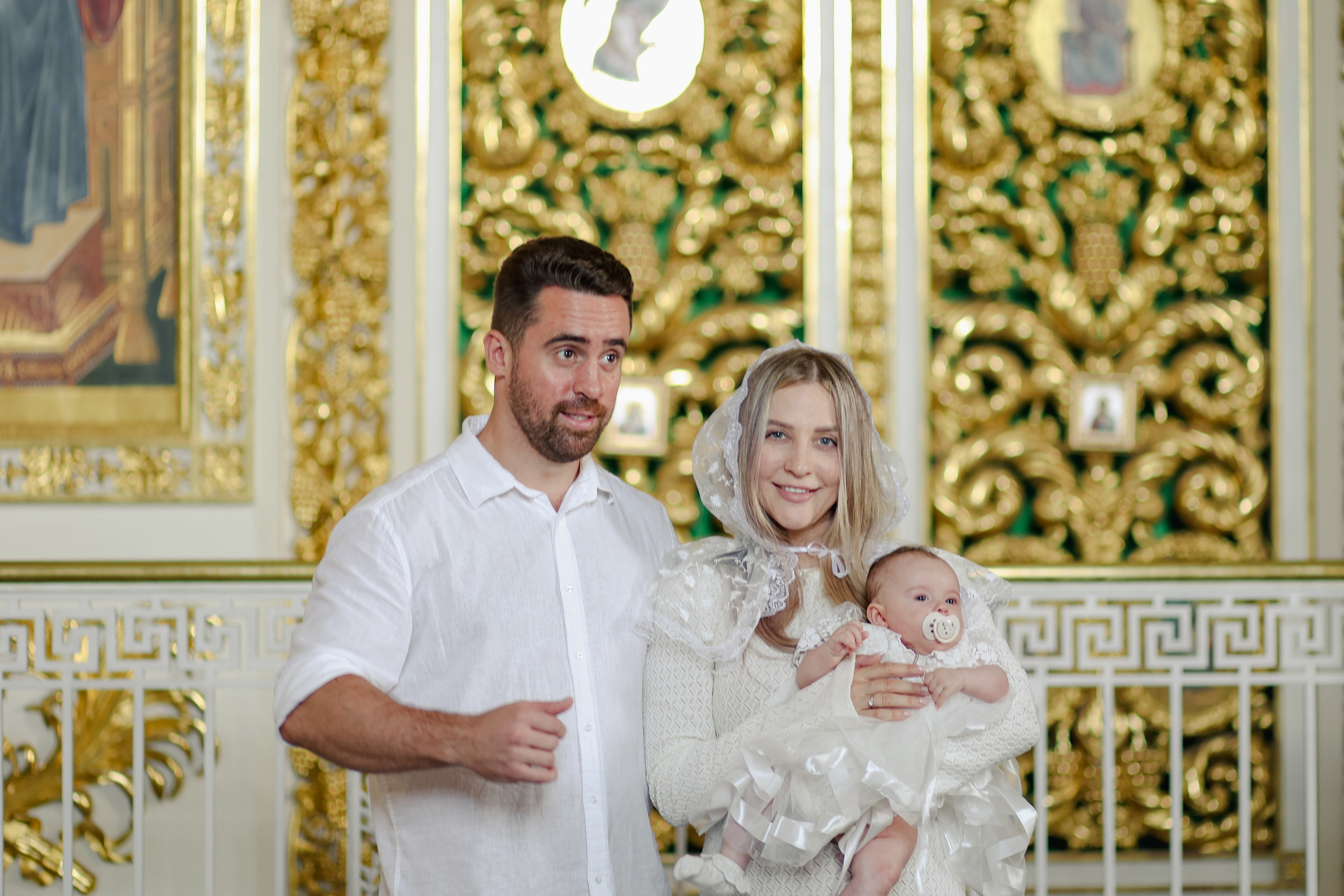 Крещение Софии. Репортажный и портретный фотограф в Санктпетербурге. Видиосъемка мероприятий в Санкт-Петербурге