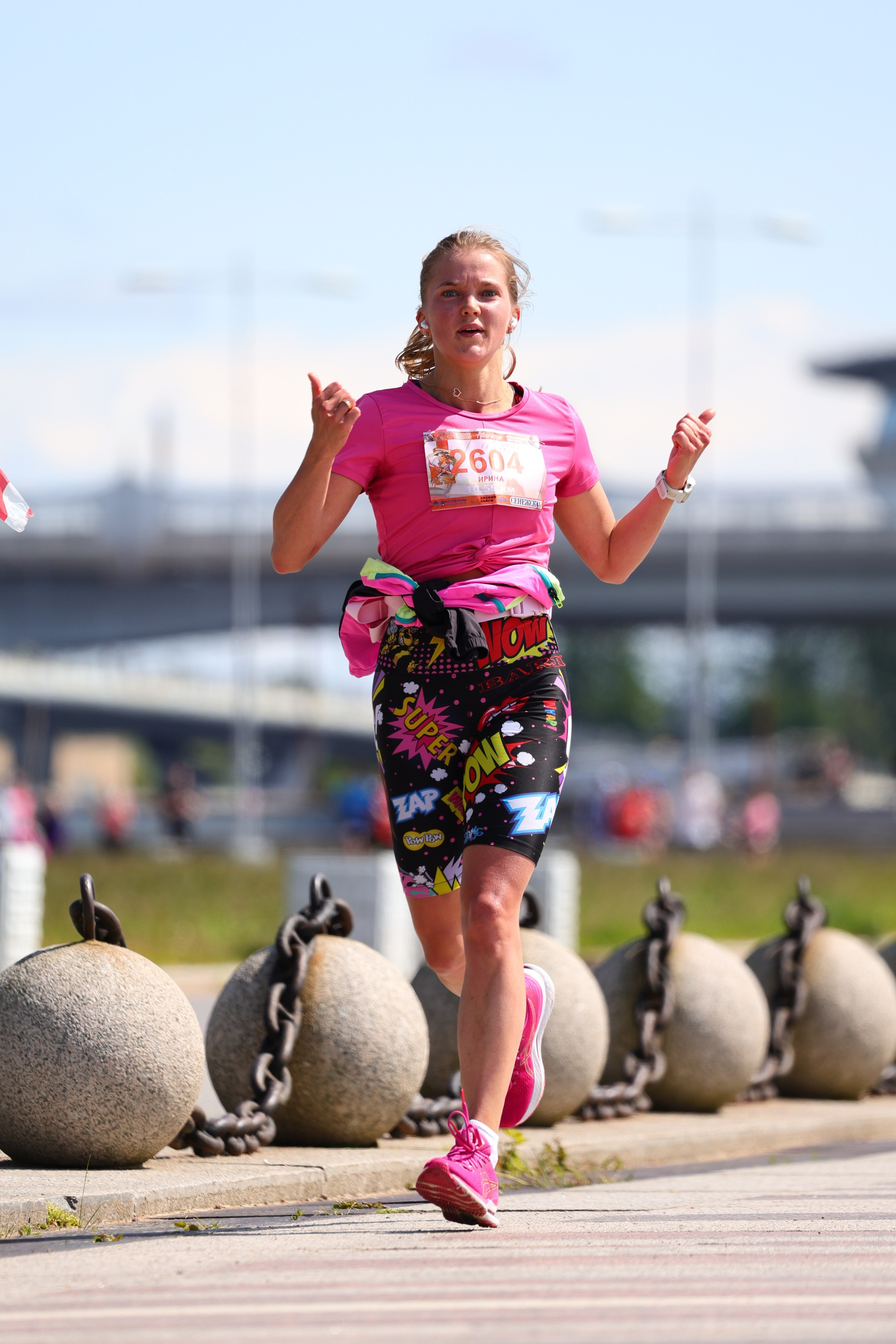 Алые паруса Грифон ран 2025. Спортивный фотограф в Санкт-Петербурге Илья Vacool