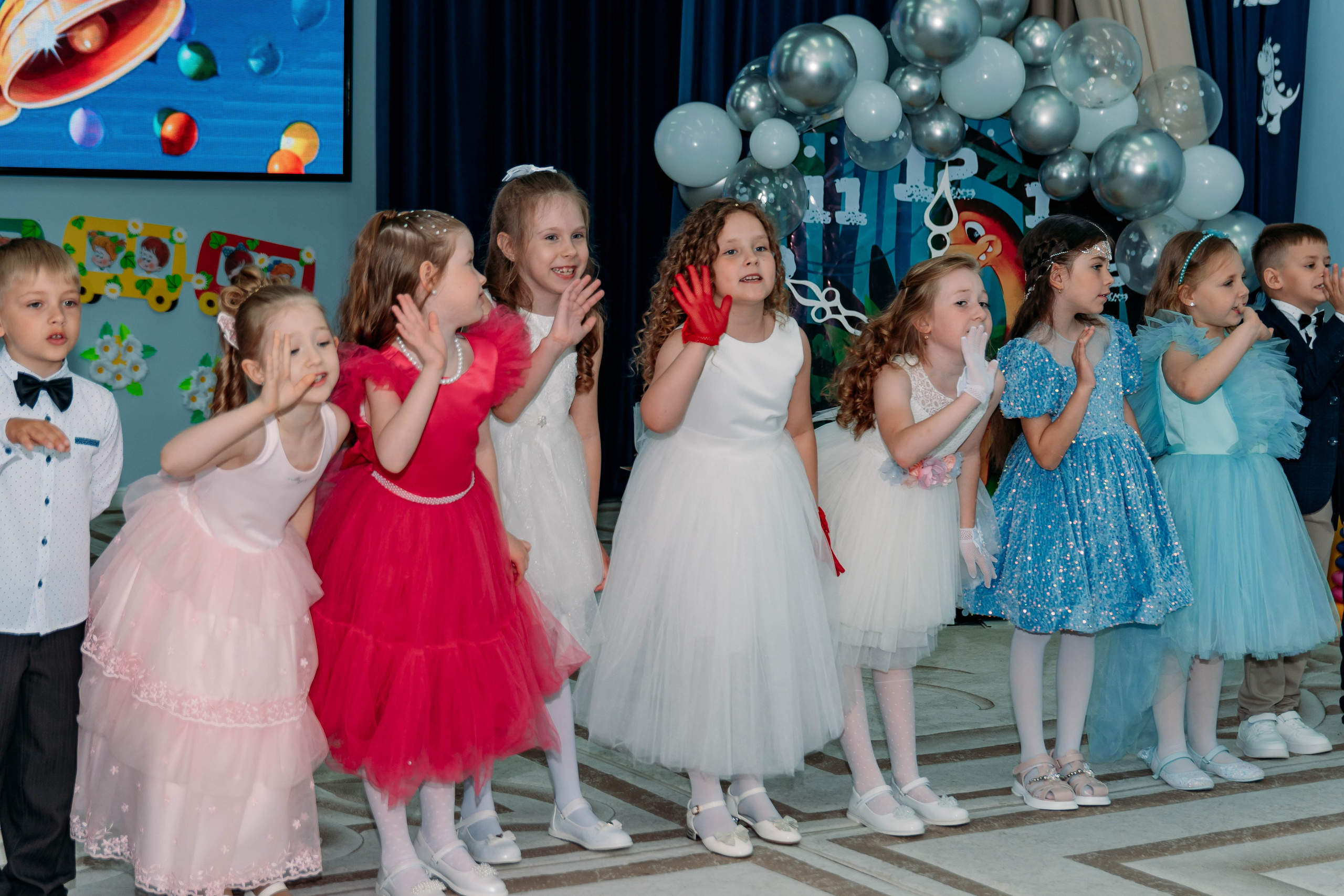 Выпускной 2024 детский сад 4. Фотограф Алёна Царькова. Киселевск