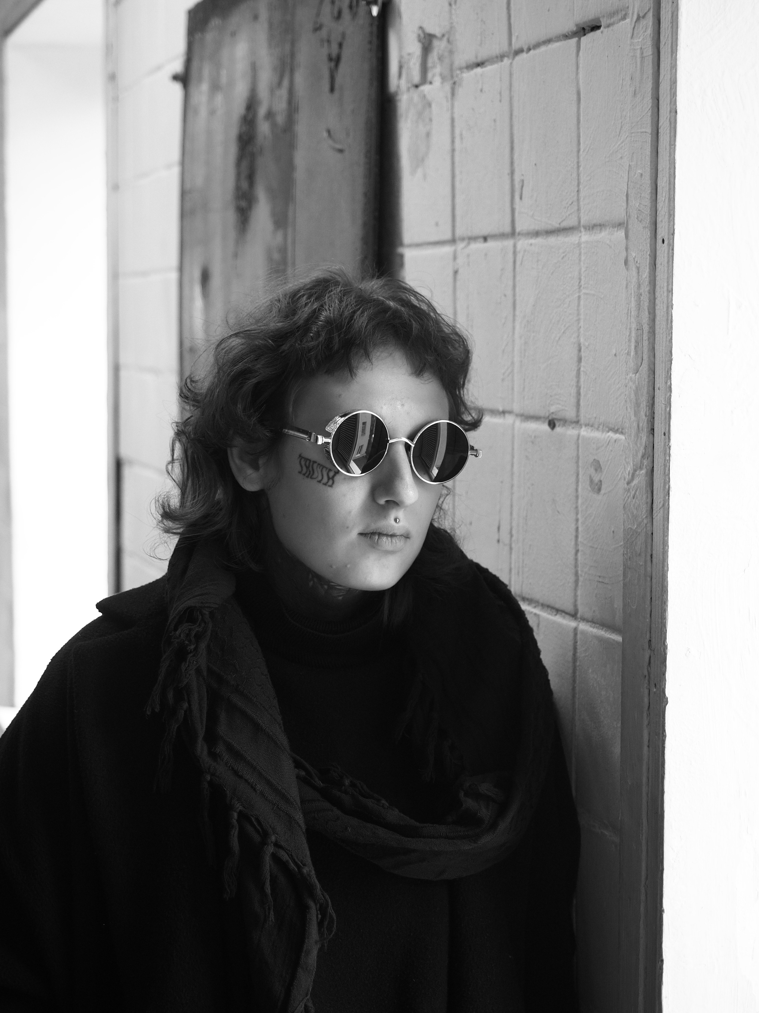 Мила. Владимир Демидов