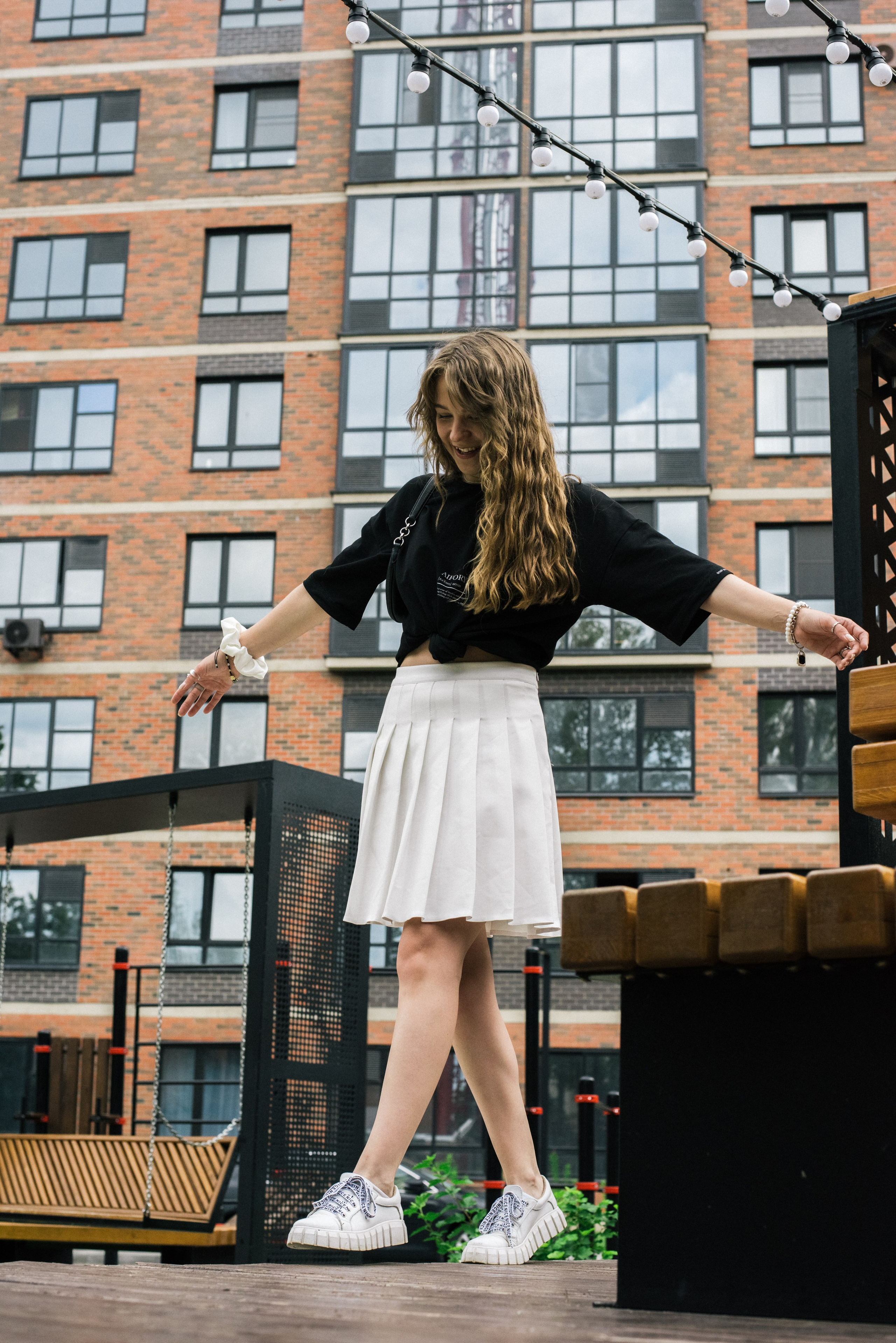 Фотосессия девушки в городе. Прогулочная фотосессия