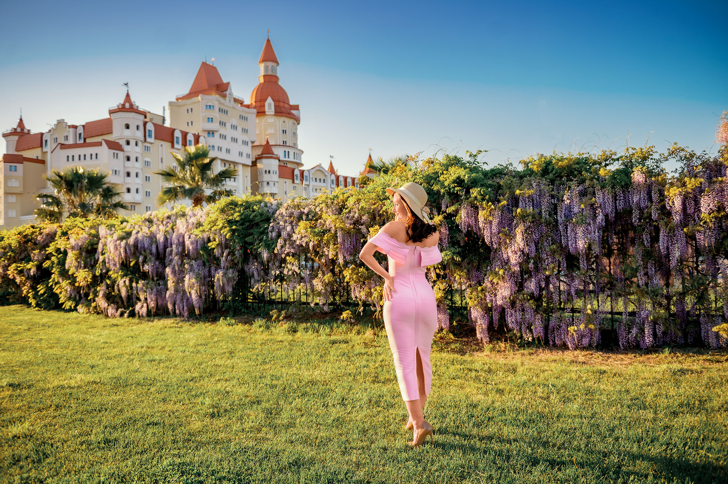 Фотосессия в Сириусе для девушки.