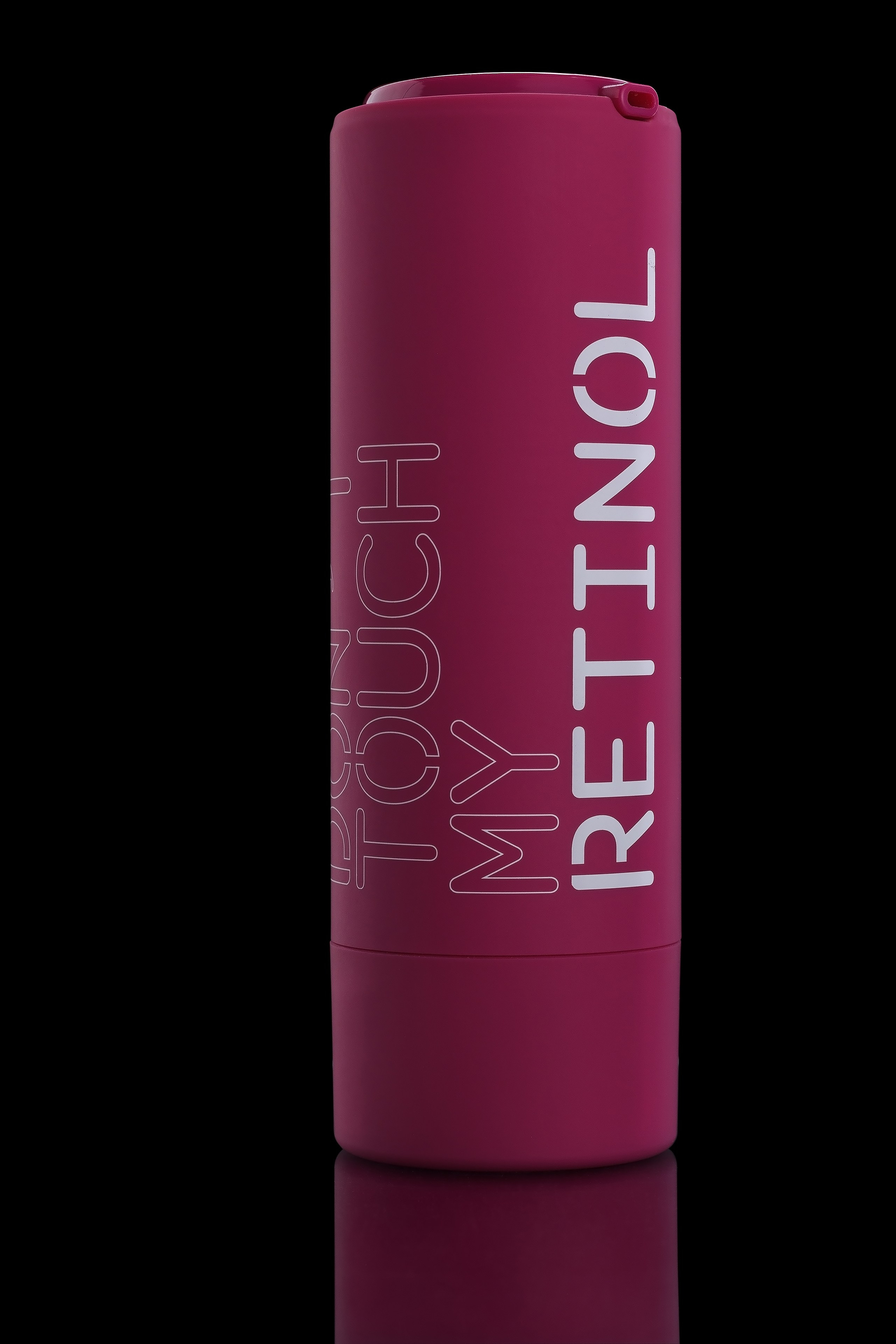 Косметические средства чёрный фон предметное фото маркетплейсы