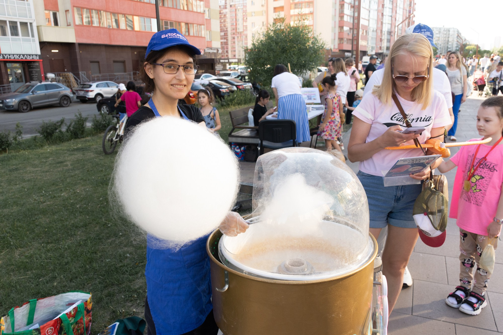 Фестиваль современного исполнительского искусства (Сквер Академ Риверсайд). Фотограф Максим Буряк