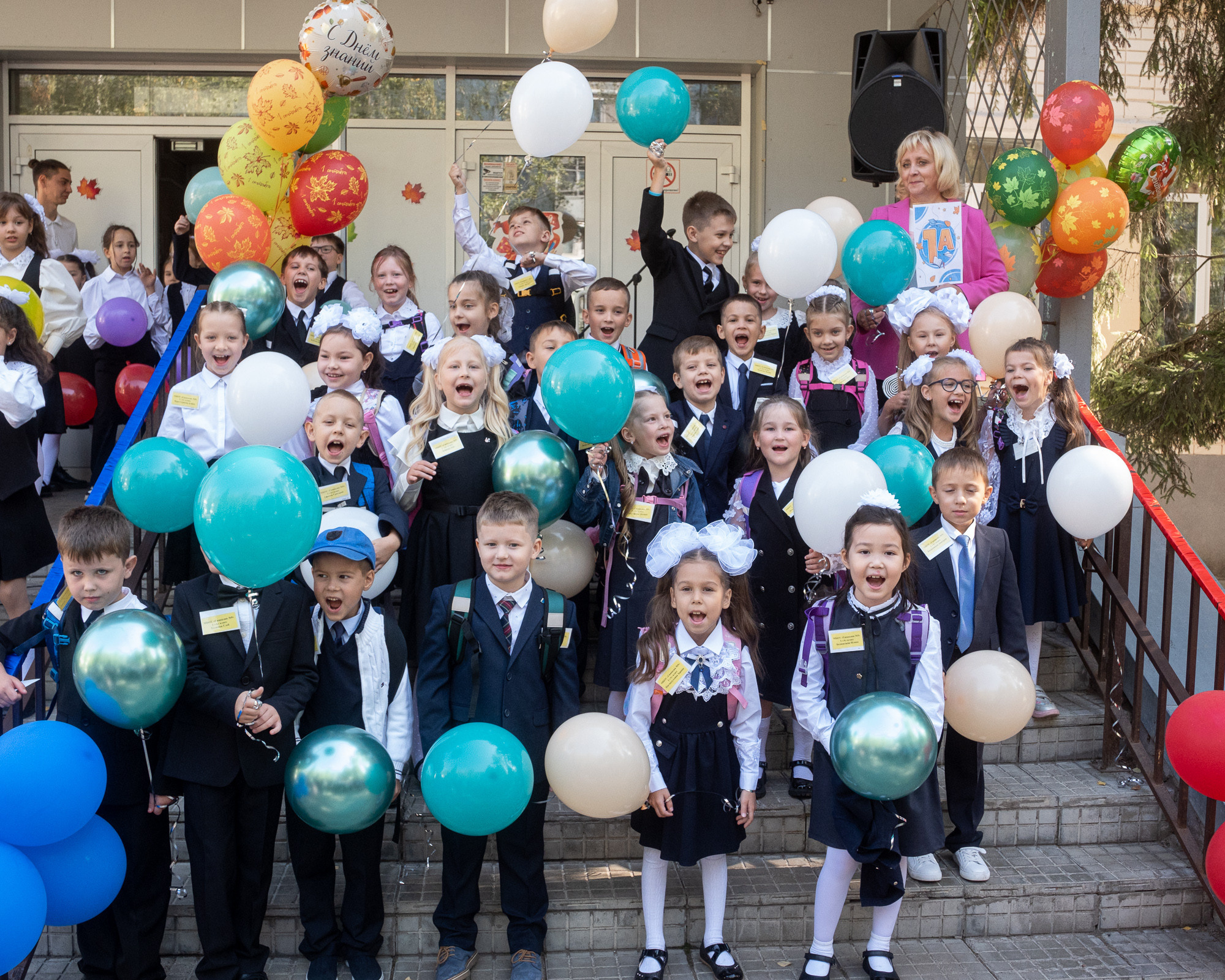 1 сентября в гимназии № 9. Репортажный фотограф в Казани Павел Серпокрылов