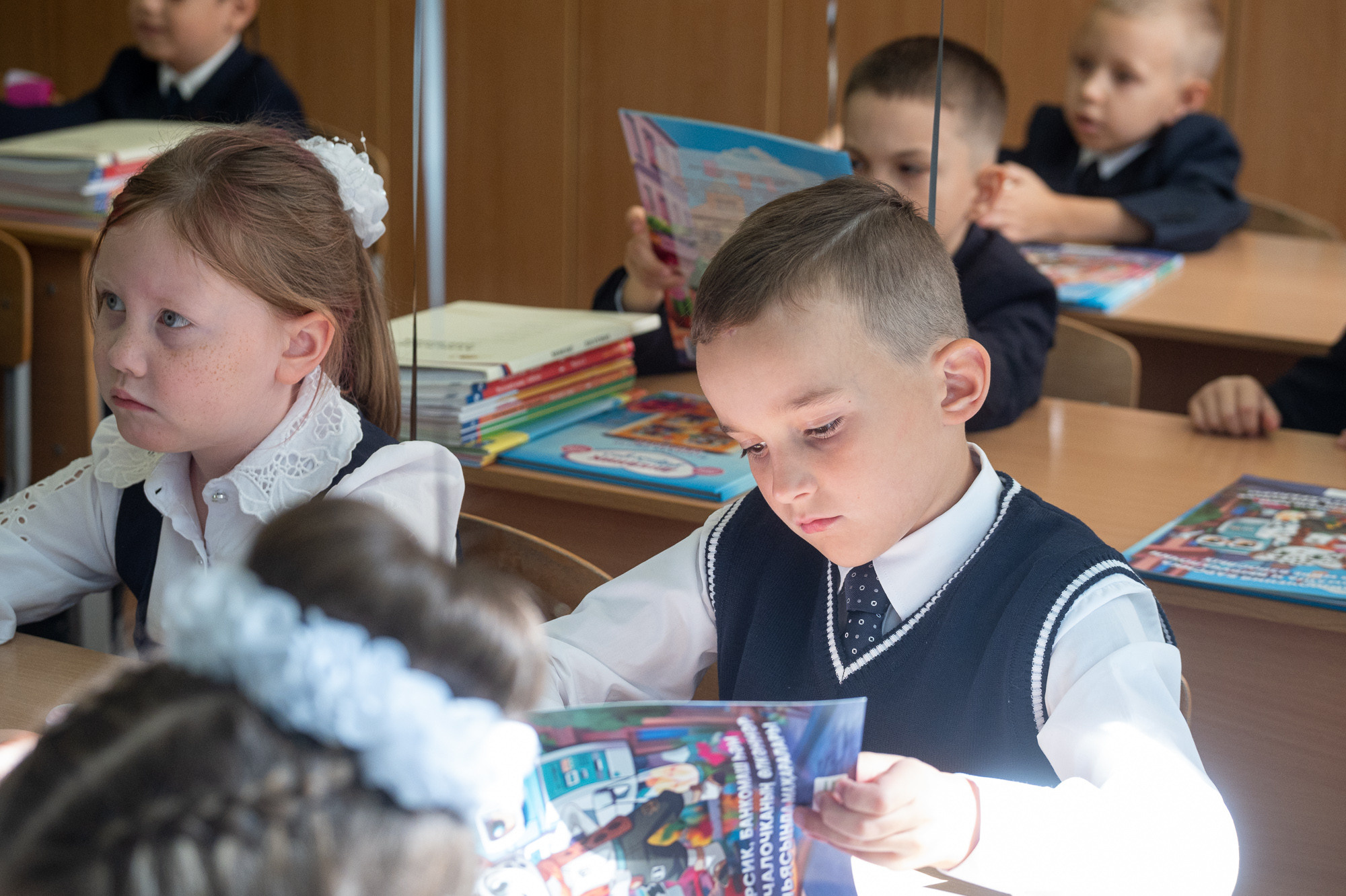 1 сентября в гимназии № 9. Репортажный фотограф в Казани Павел Серпокрылов