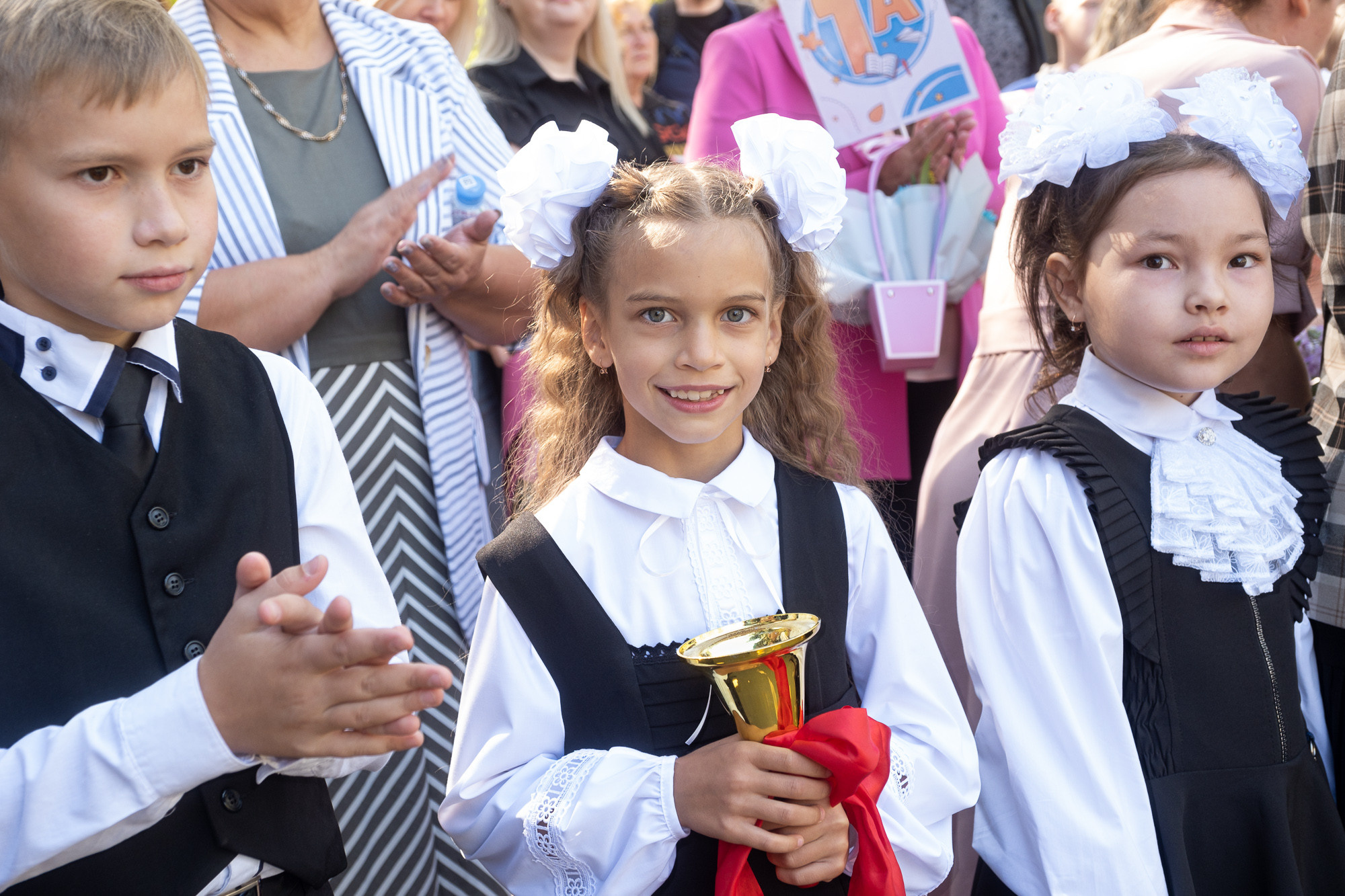 1 сентября в гимназии № 9. Репортажный фотограф в Казани Павел Серпокрылов