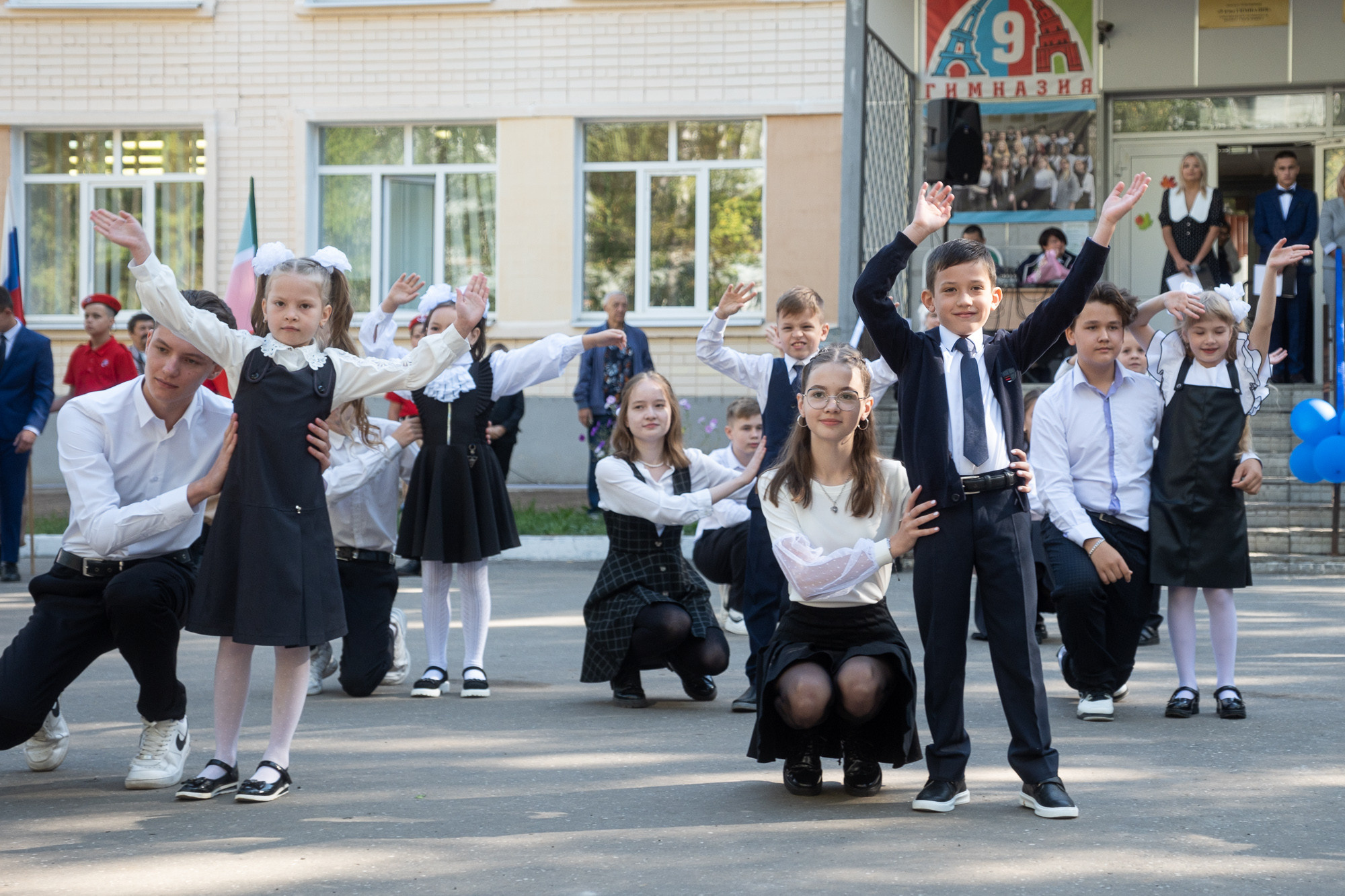 1 сентября в гимназии № 9. Репортажный фотограф в Казани Павел Серпокрылов