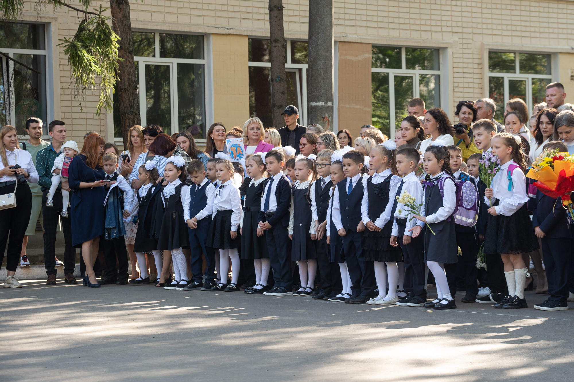 1 сентября в гимназии № 9. Репортажный фотограф в Казани Павел Серпокрылов