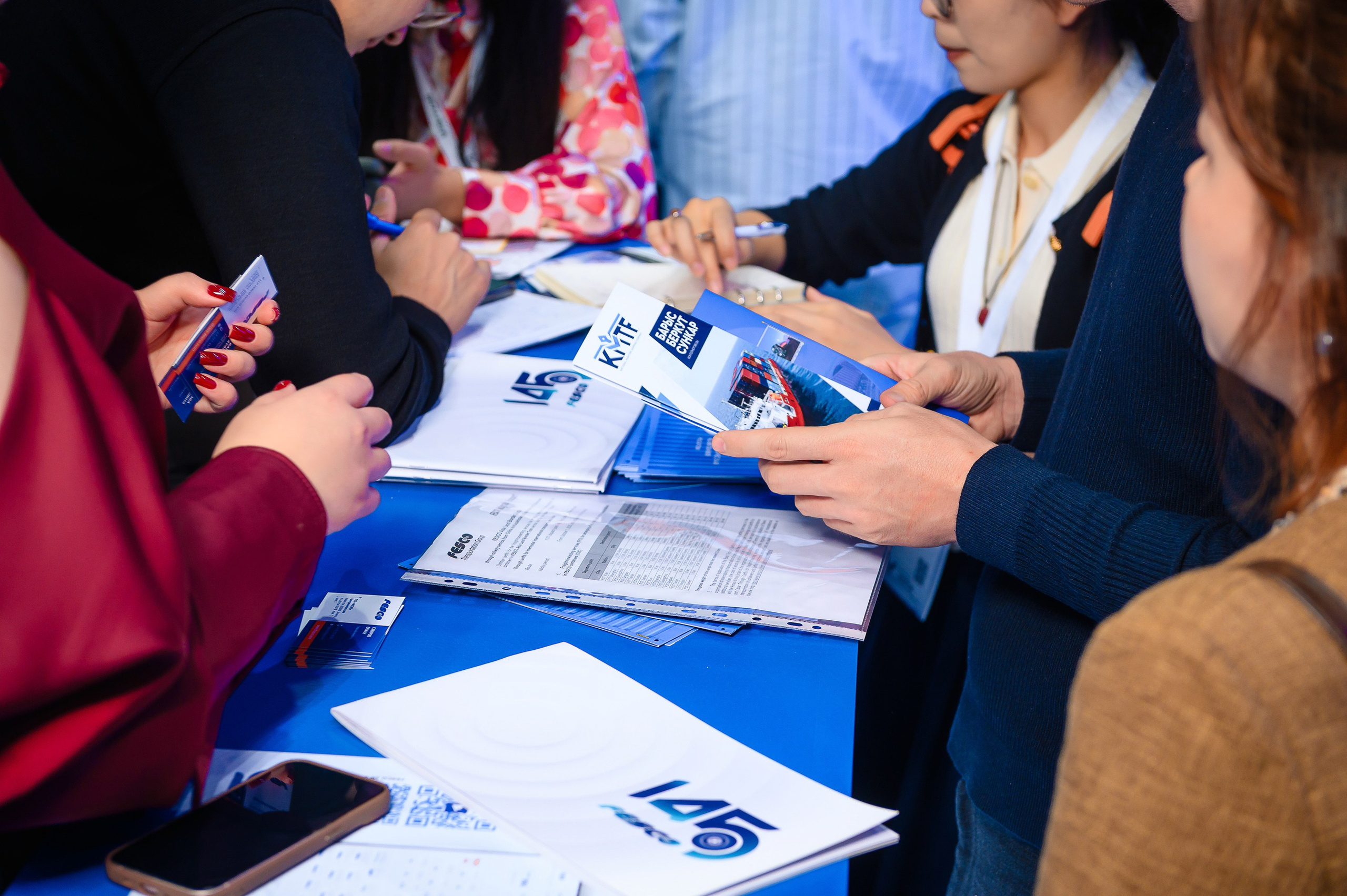 Компания Fesco на выставке TransLogistica Kazakhstan 2025. Интерьерный и репортажный фотограф в Алматы