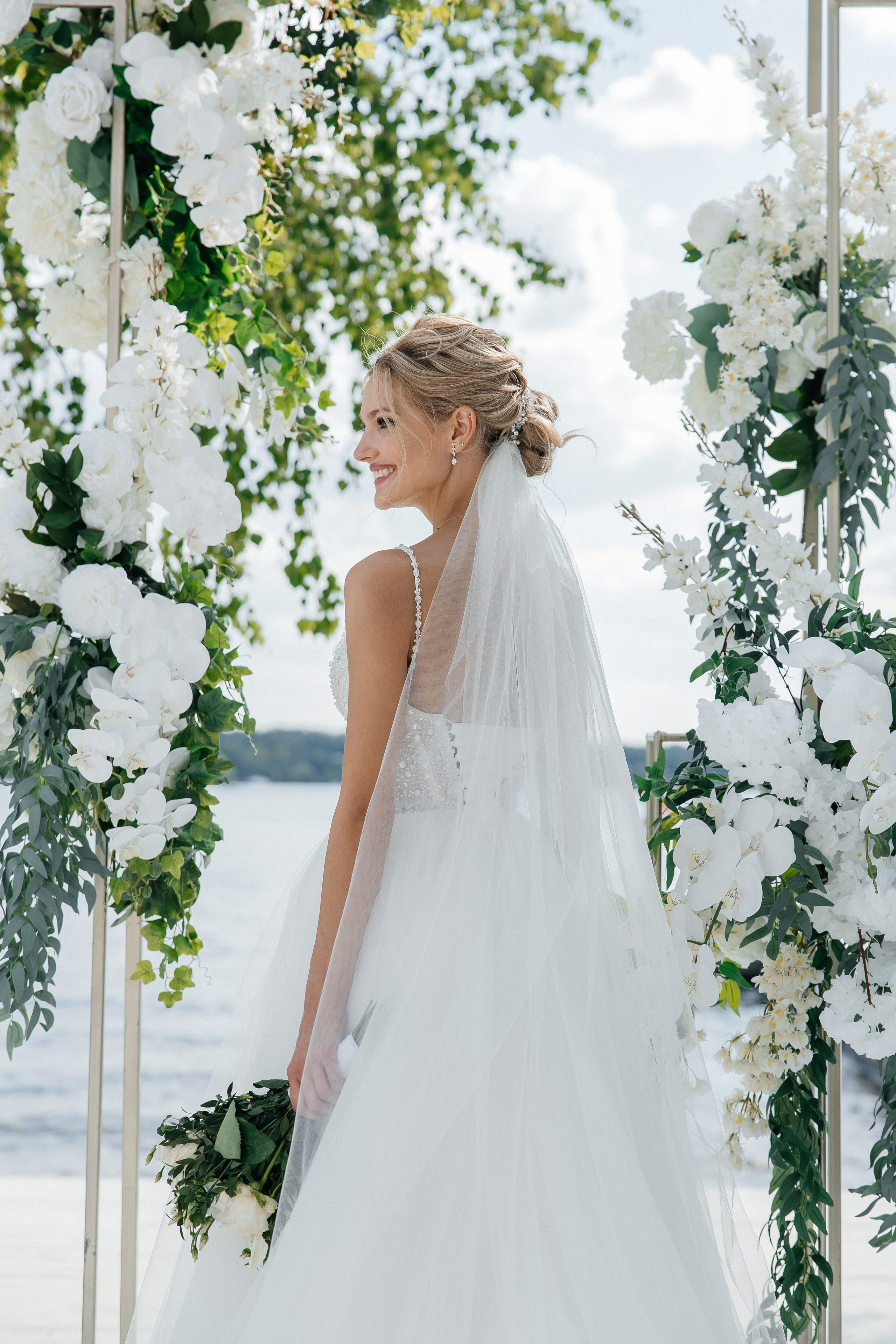 Фото и видеосъемка на свадьбу пакетом услуг. Фотограф, видеограф на свадьбу в Москве Никита Назаров