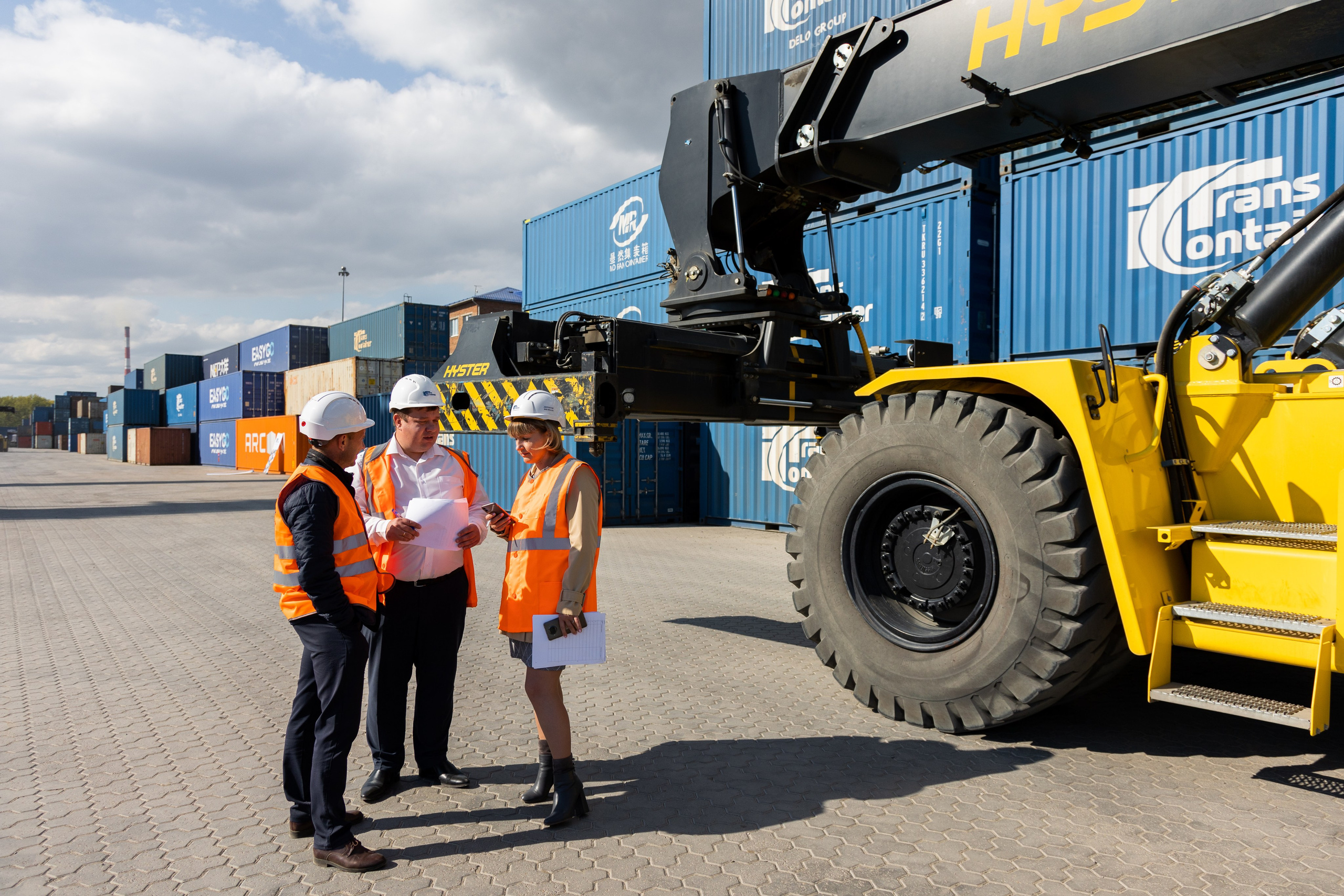 ТрансКонтейнер. Фотограф свадебный семейный в Красноярске Шукшина Наталья