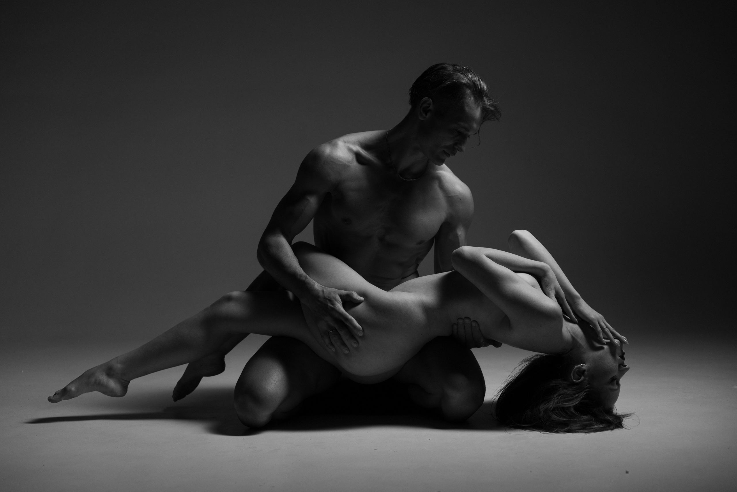 Ню пара. Главная