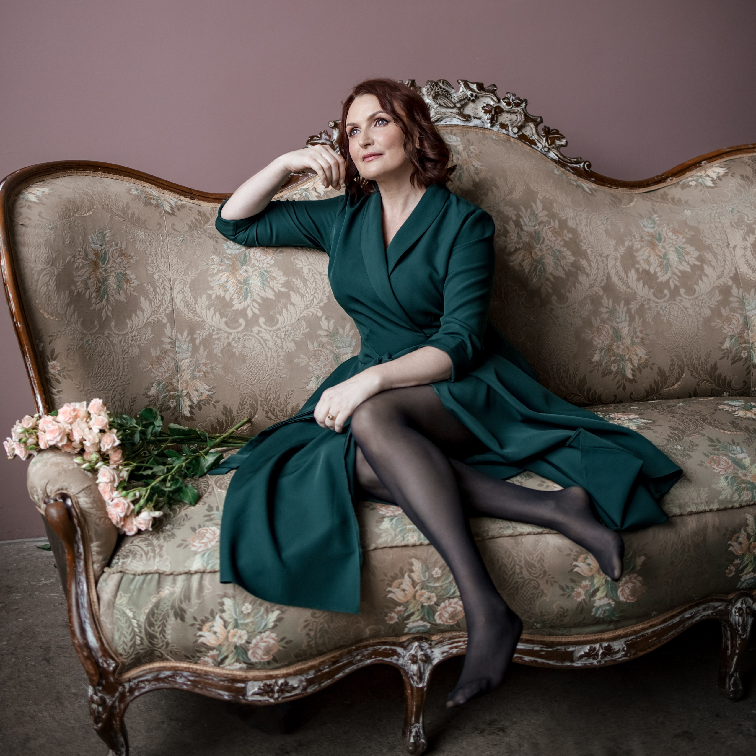 Индивидуальная фотосессия портрет студийная женская. Фотограф в Москве Мухина Ирина