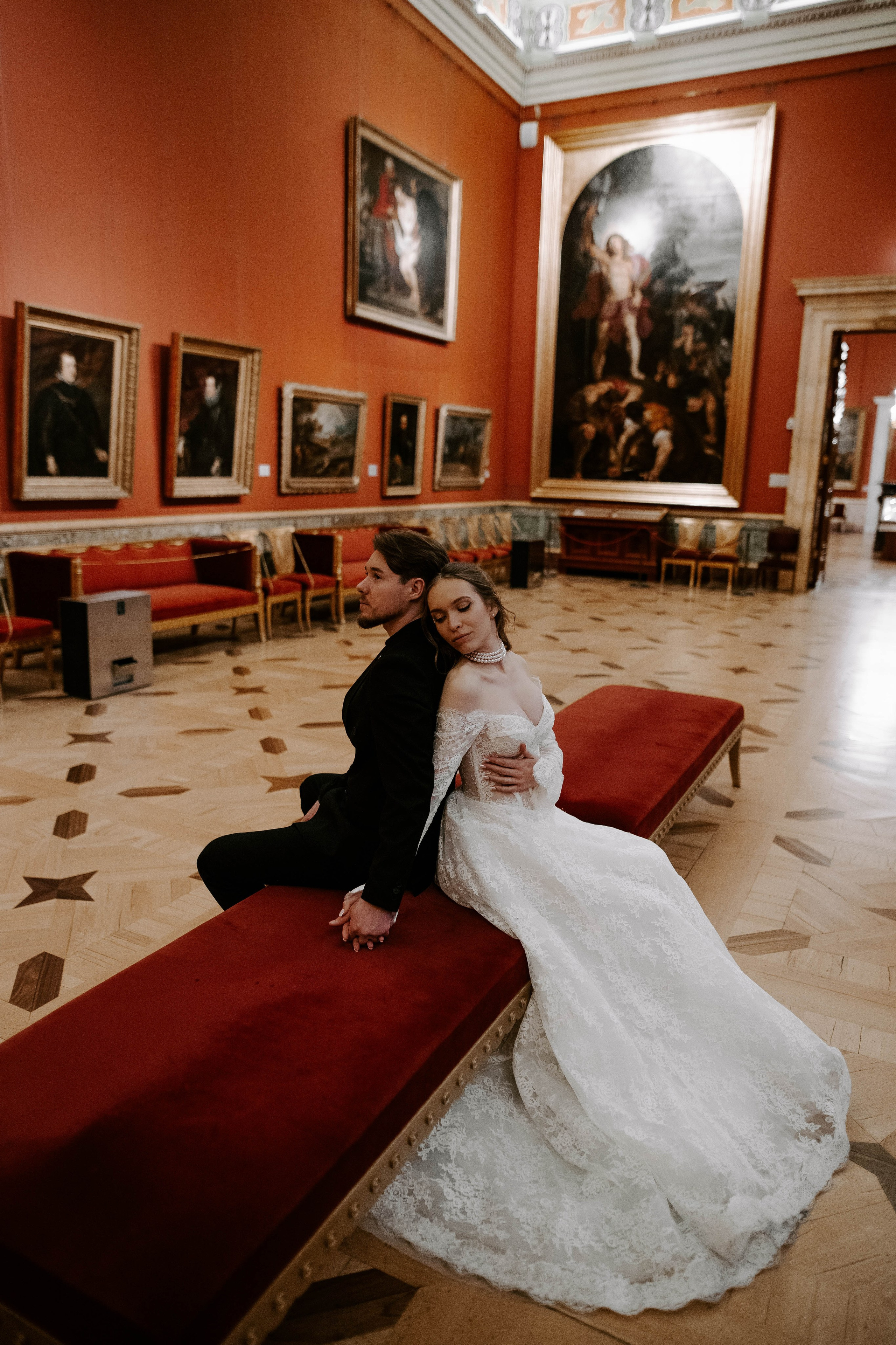 Ольга и Глеб / Эрмитаж. Фотограф Veronika Potaseva