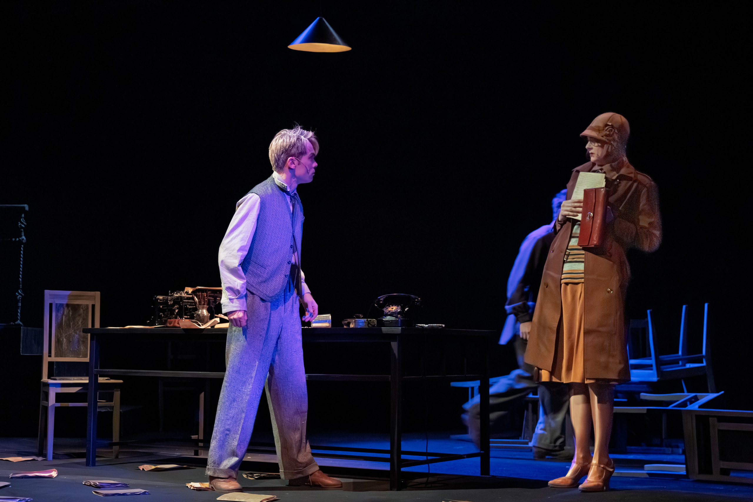 Театр Терезы Дуровой: Кто Есенин?. Сайт фотографа Сергея Абрамова